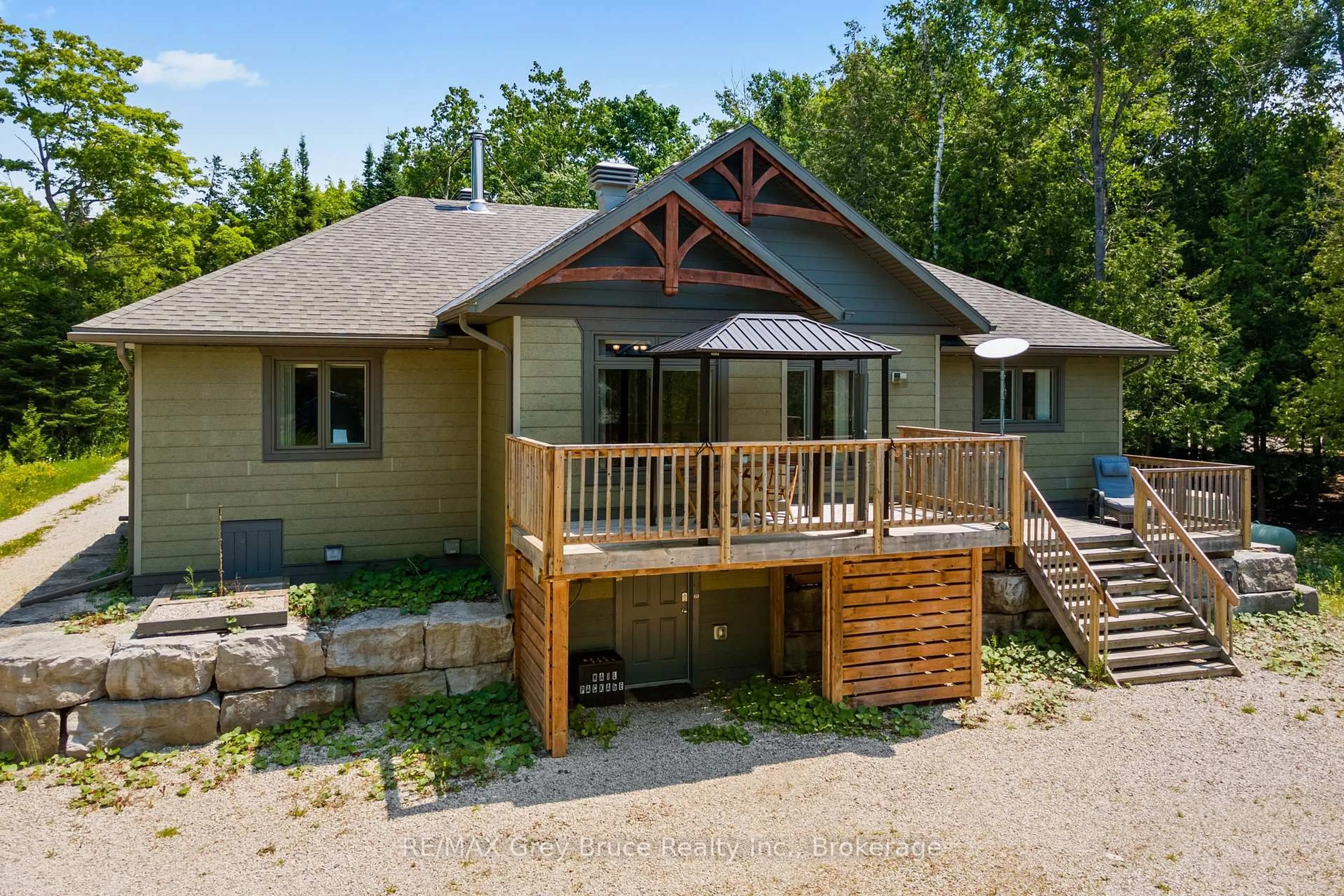 A pic from outside/outdoor area/front of a property/back of a property/a pic from drone, unknown for 170 Cape Hurd Rd, Northern Bruce Peninsula Ontario N0H 2R0