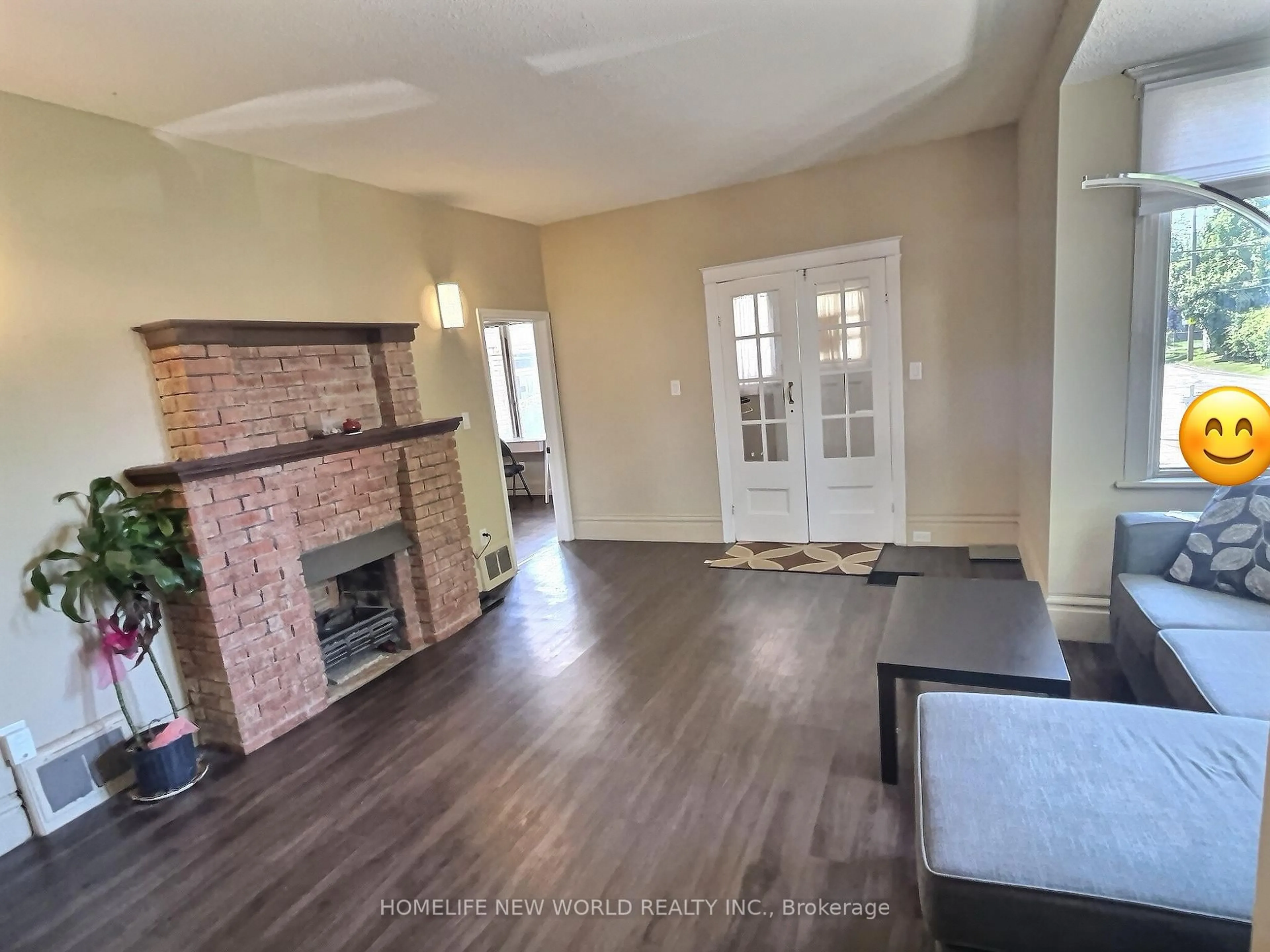 Unknown for 61 Broadway Ave, Hamilton Ontario L8S 2V9