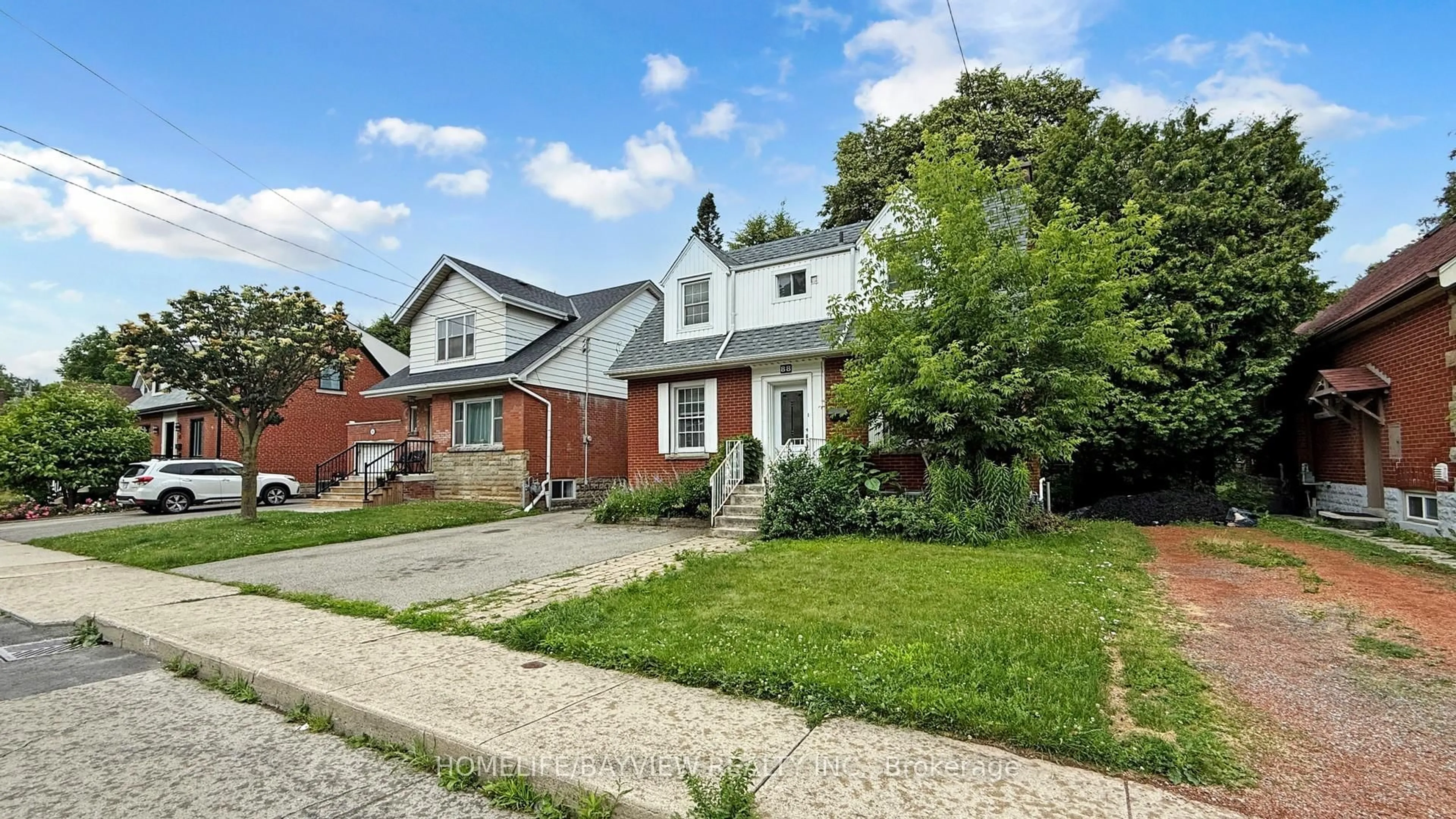 Home with brick exterior material, street for 88 Arkell St, Hamilton Ontario L8S 1N7