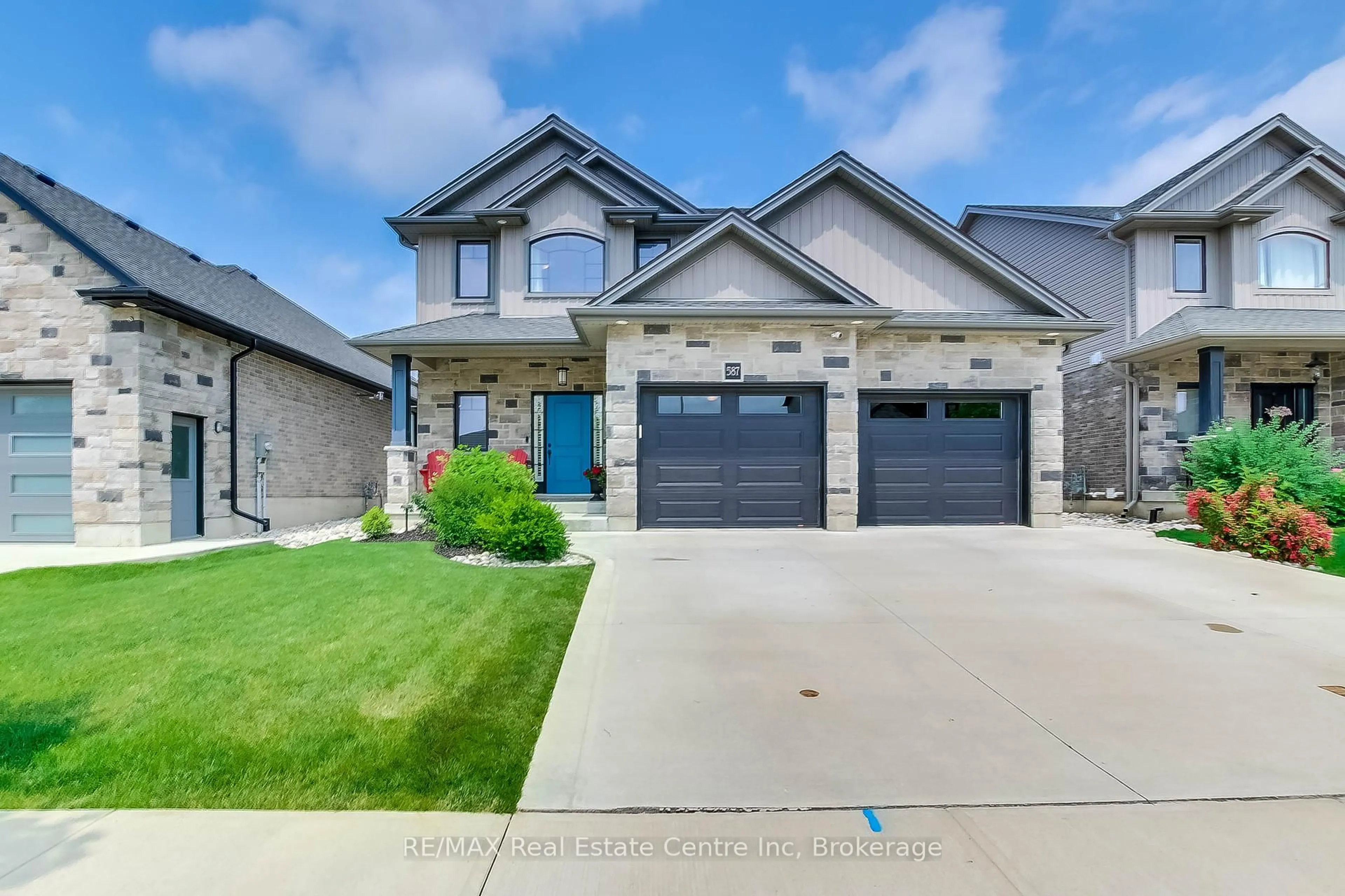 Home with brick exterior material, street for 587 Hawthorne Pl, Woodstock Ontario N4S 0E1