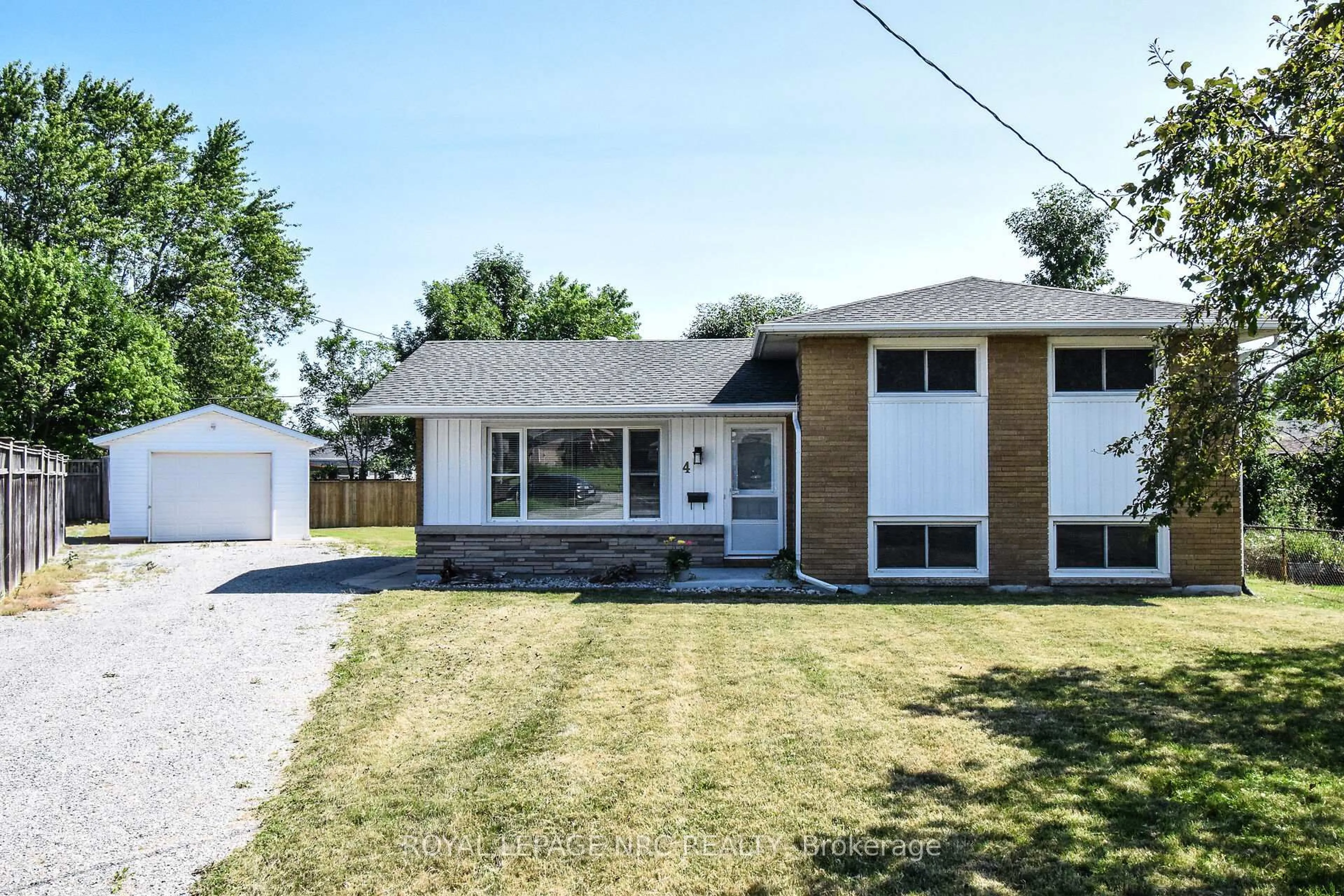 Unknown for 4 Court St, Fort Erie Ontario L2A 2G4