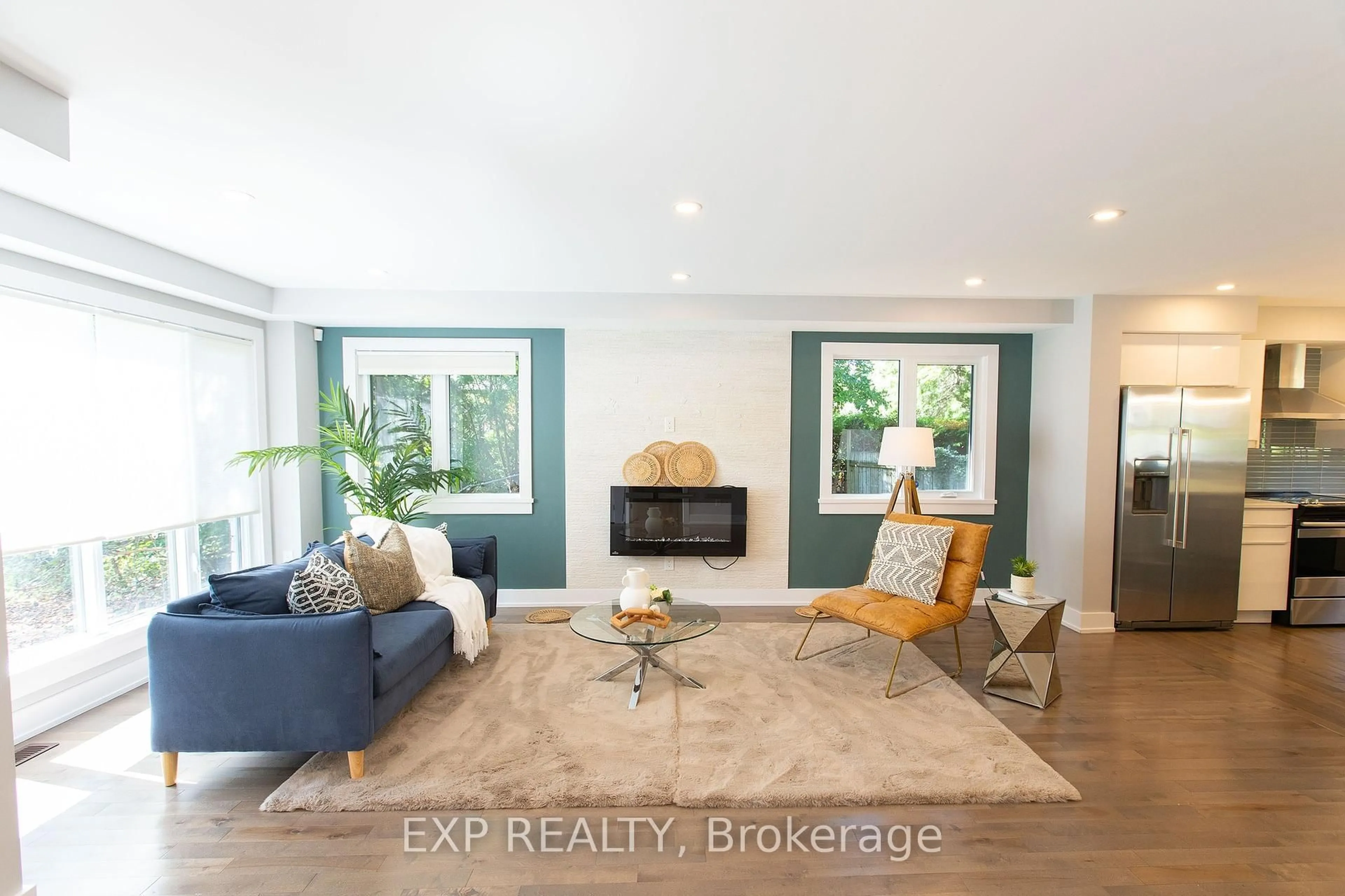 Living room with furniture, unknown for 21A Gervin St, Ottawa Ontario K2G 0J6