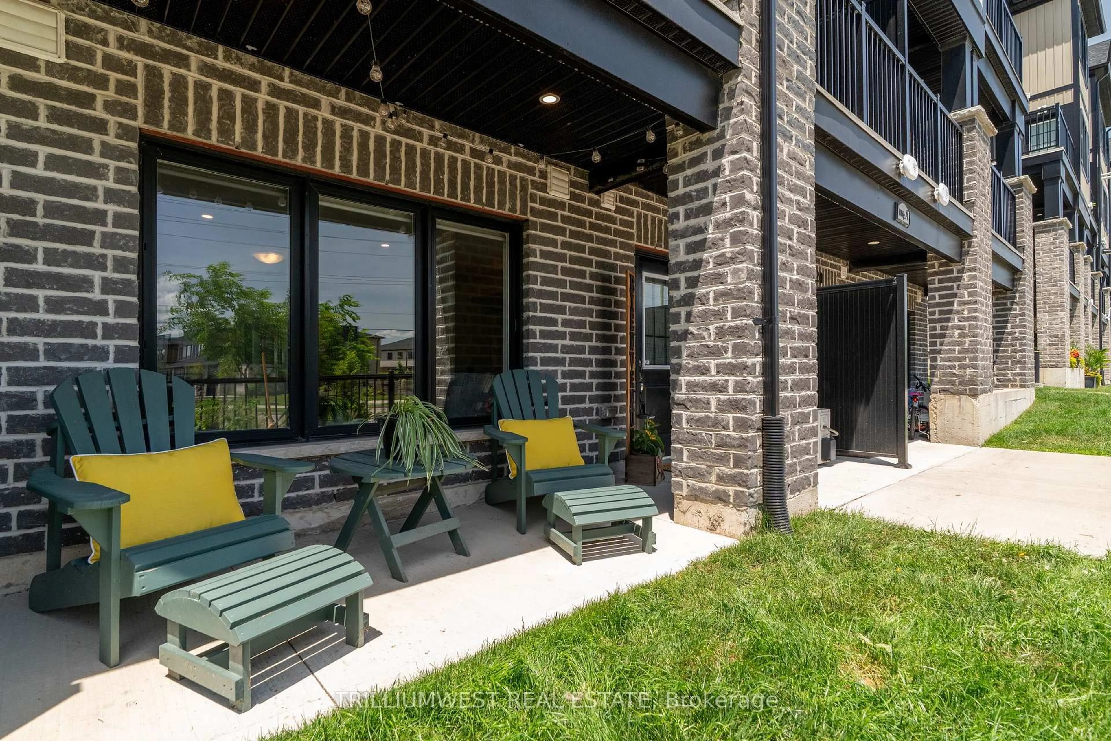 Patio, water/lake/river/ocean view for 160 Rochefort St #A19 (90), Kitchener Ontario N2R 0P5