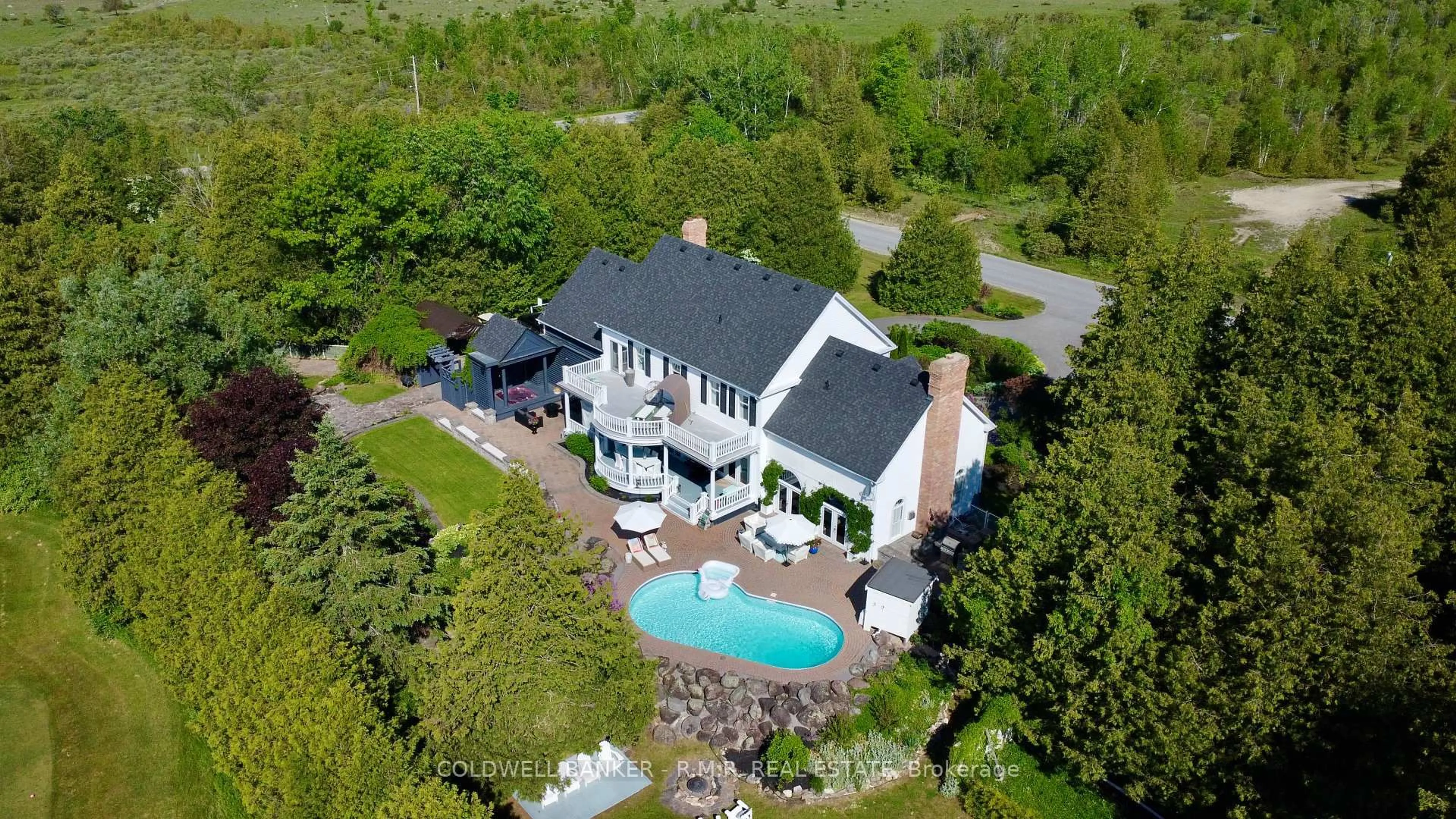 A pic from outside/outdoor area/front of a property/back of a property/a pic from drone, water/lake/river/ocean view for 10 Armitage Ave, Kawartha Lakes Ontario K0M 2T0