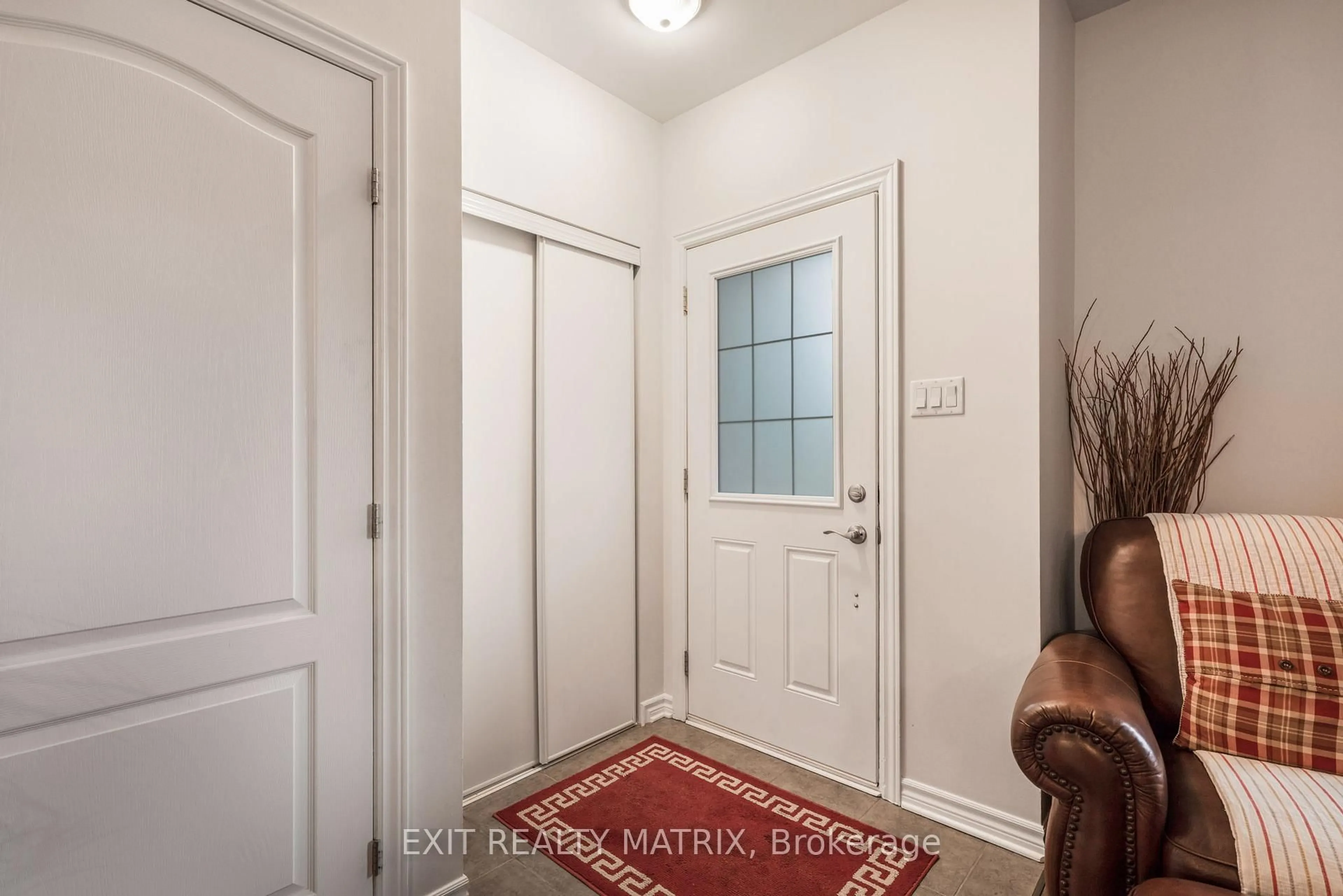 Indoor entryway for 193 Bourdeau Blvd #2, The Nation Ontario K0A 2M0