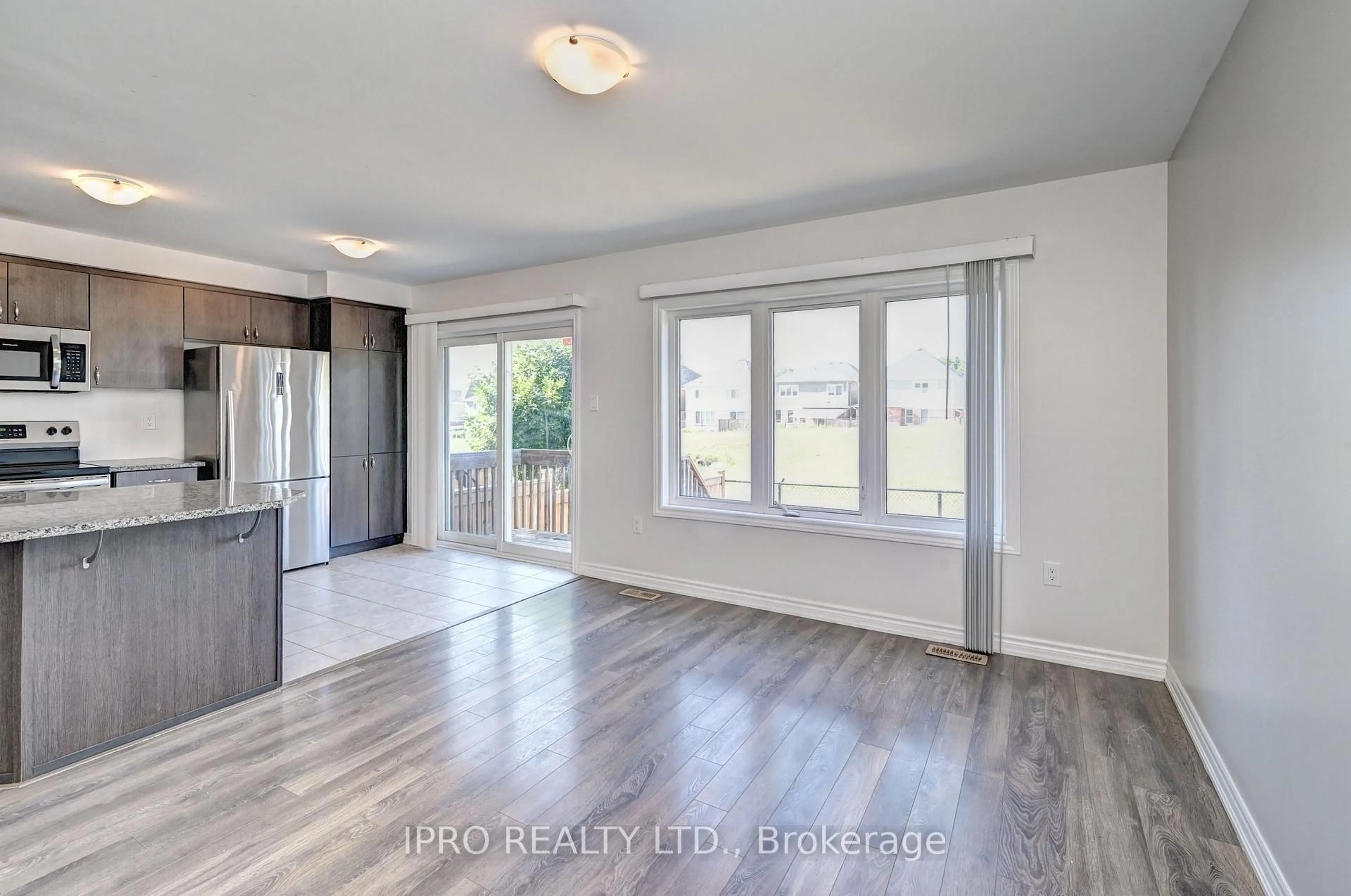 A pic of a room for 216 Waterbrook Lane, Kitchener Ontario N2P 0H7