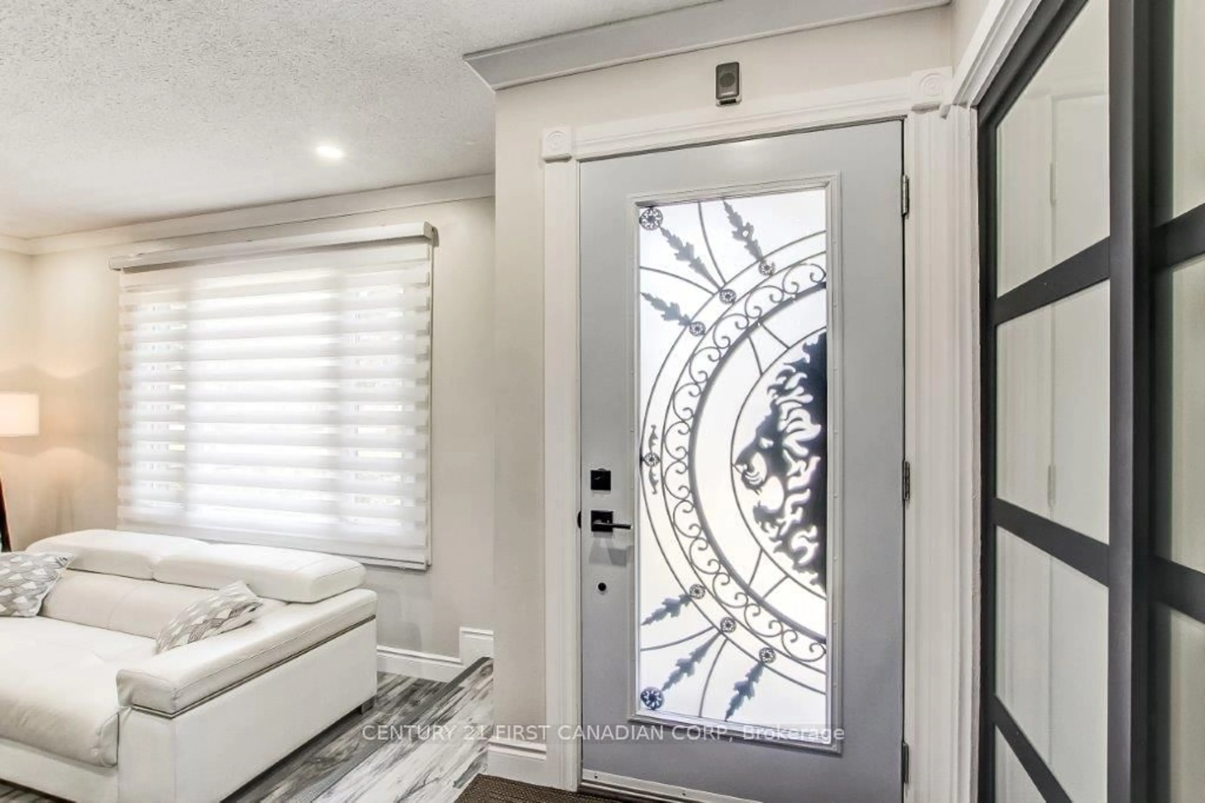 Indoor entryway for 86 Tumbleweed Cres, London South Ontario N6E 2N8
