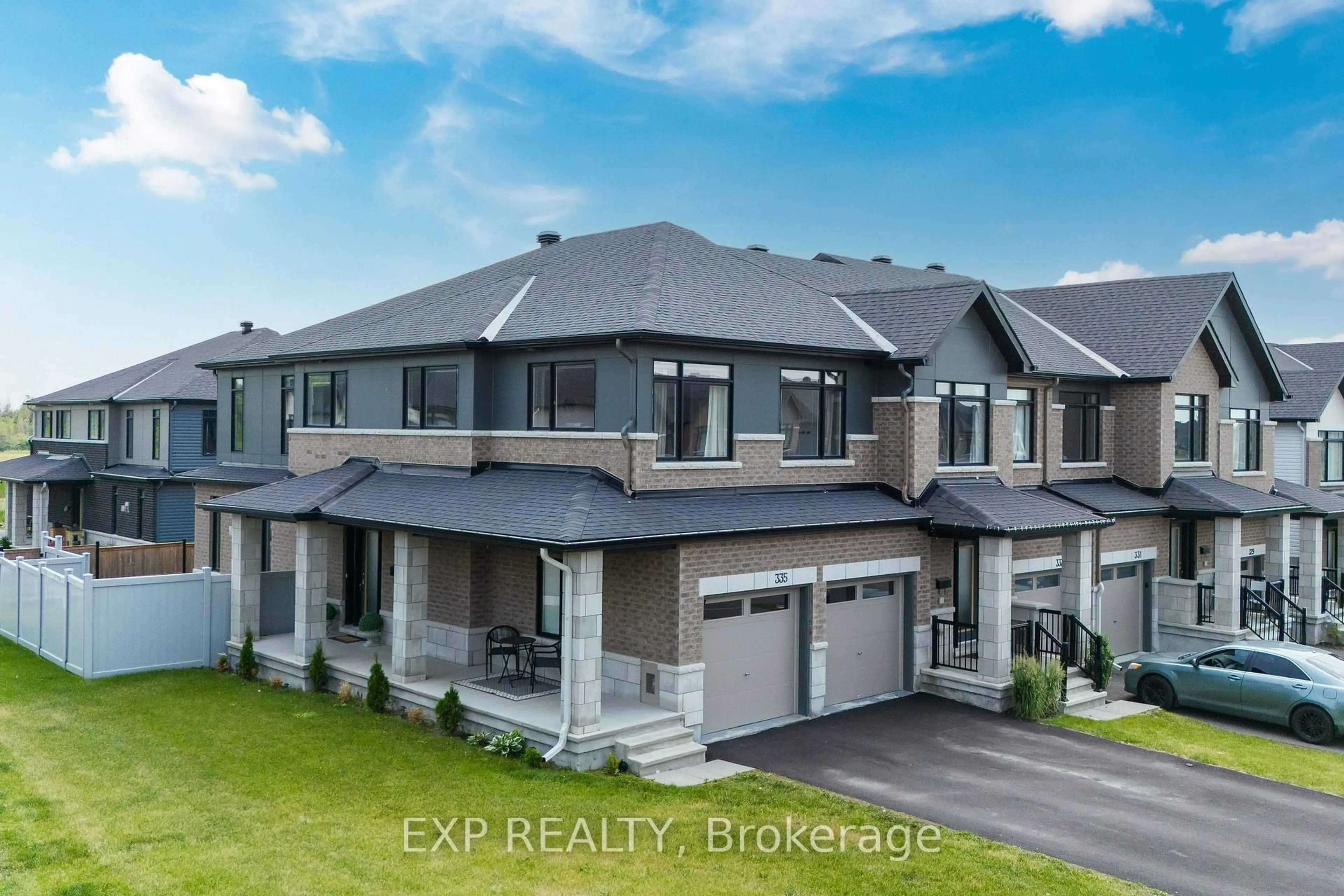 A pic from outside/outdoor area/front of a property/back of a property/a pic from drone, building for 335 Joshua St, Orleans Ontario K1W 0N7