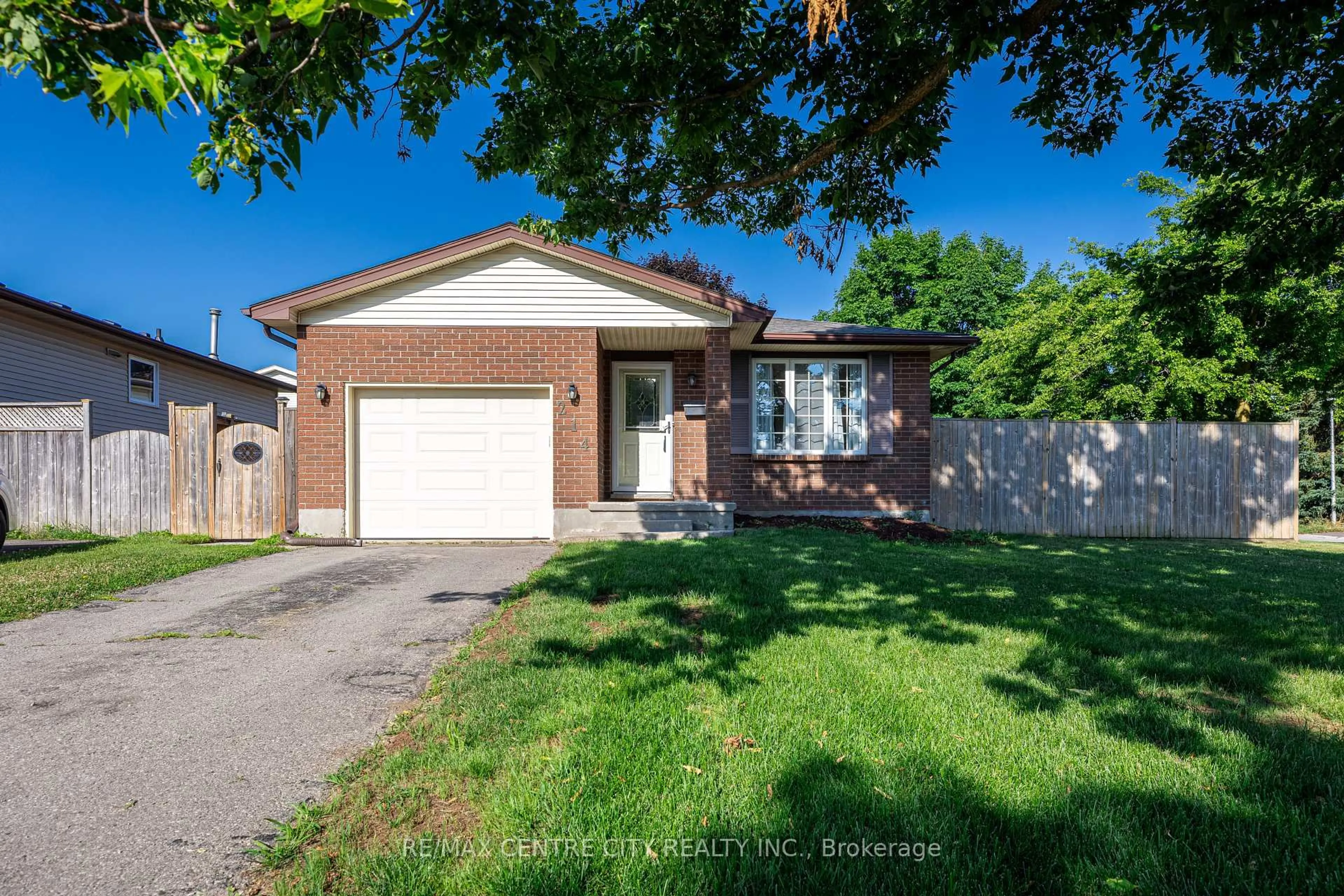 Home with brick exterior material, street for 214 Portsmouth Cres, London East Ontario N5V 4C9
