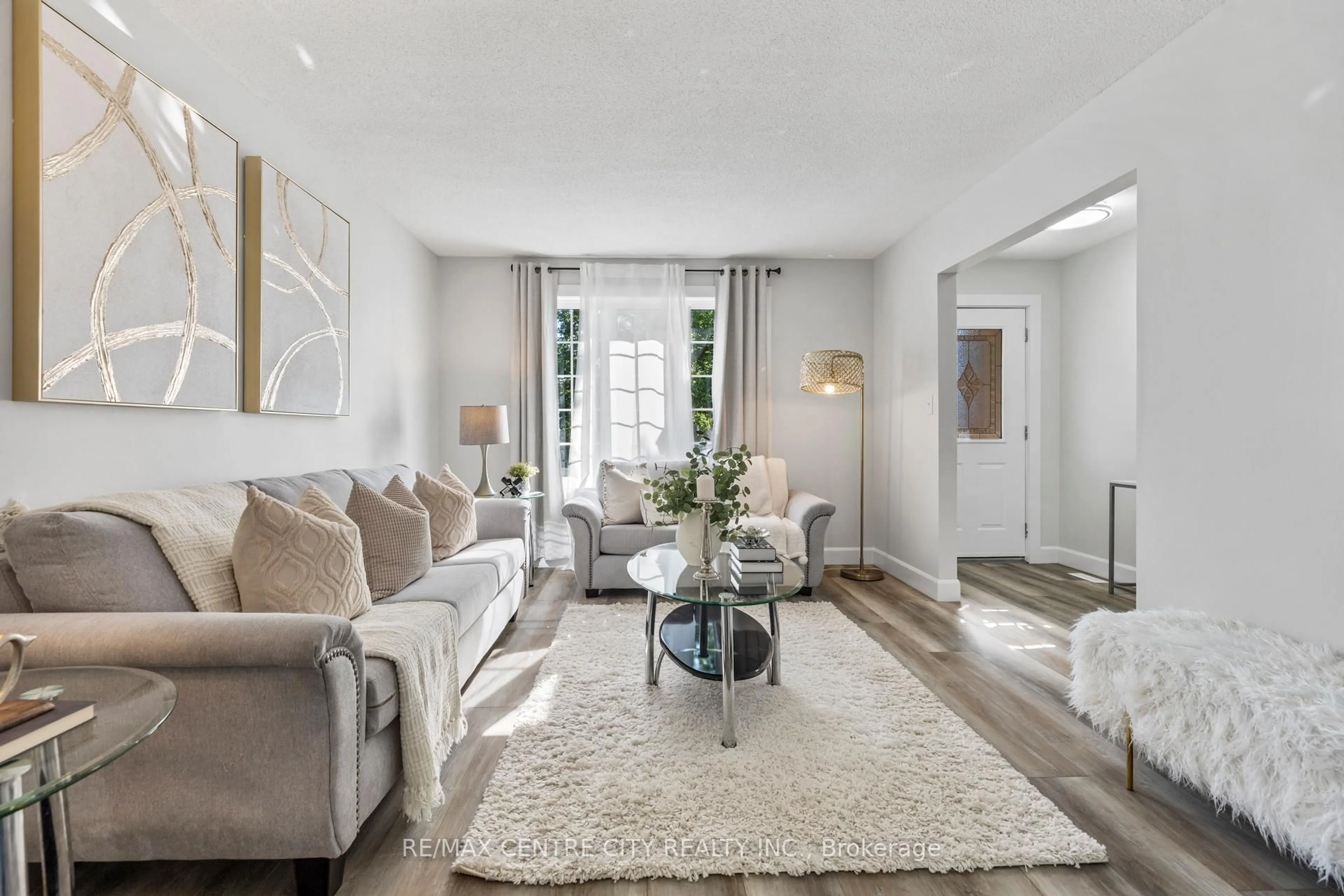 Living room with furniture, unknown for 214 Portsmouth Cres, London East Ontario N5V 4C9