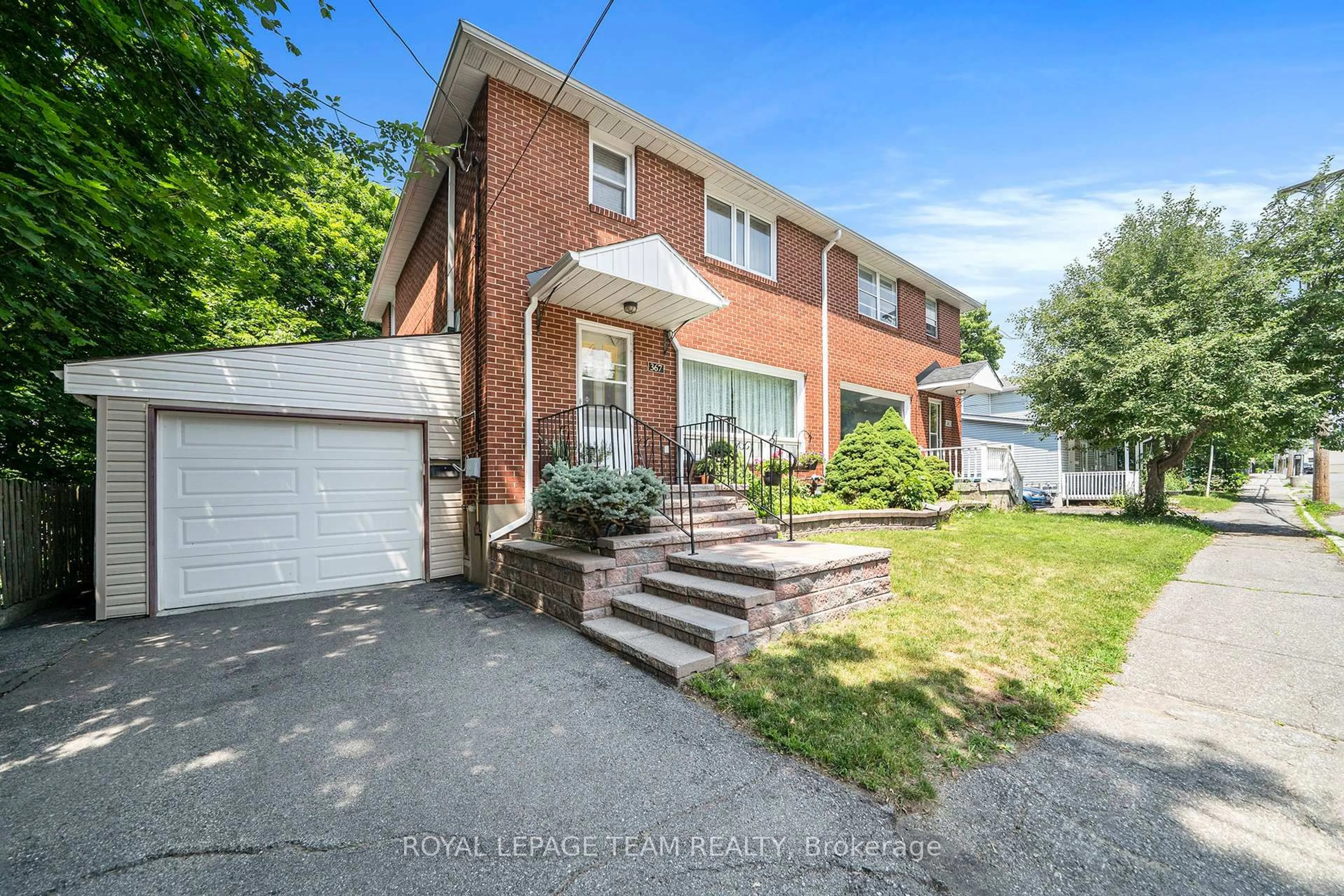Home with brick exterior material, street for 367 Ravenhill Ave, Ottawa Ontario K2A 0J5