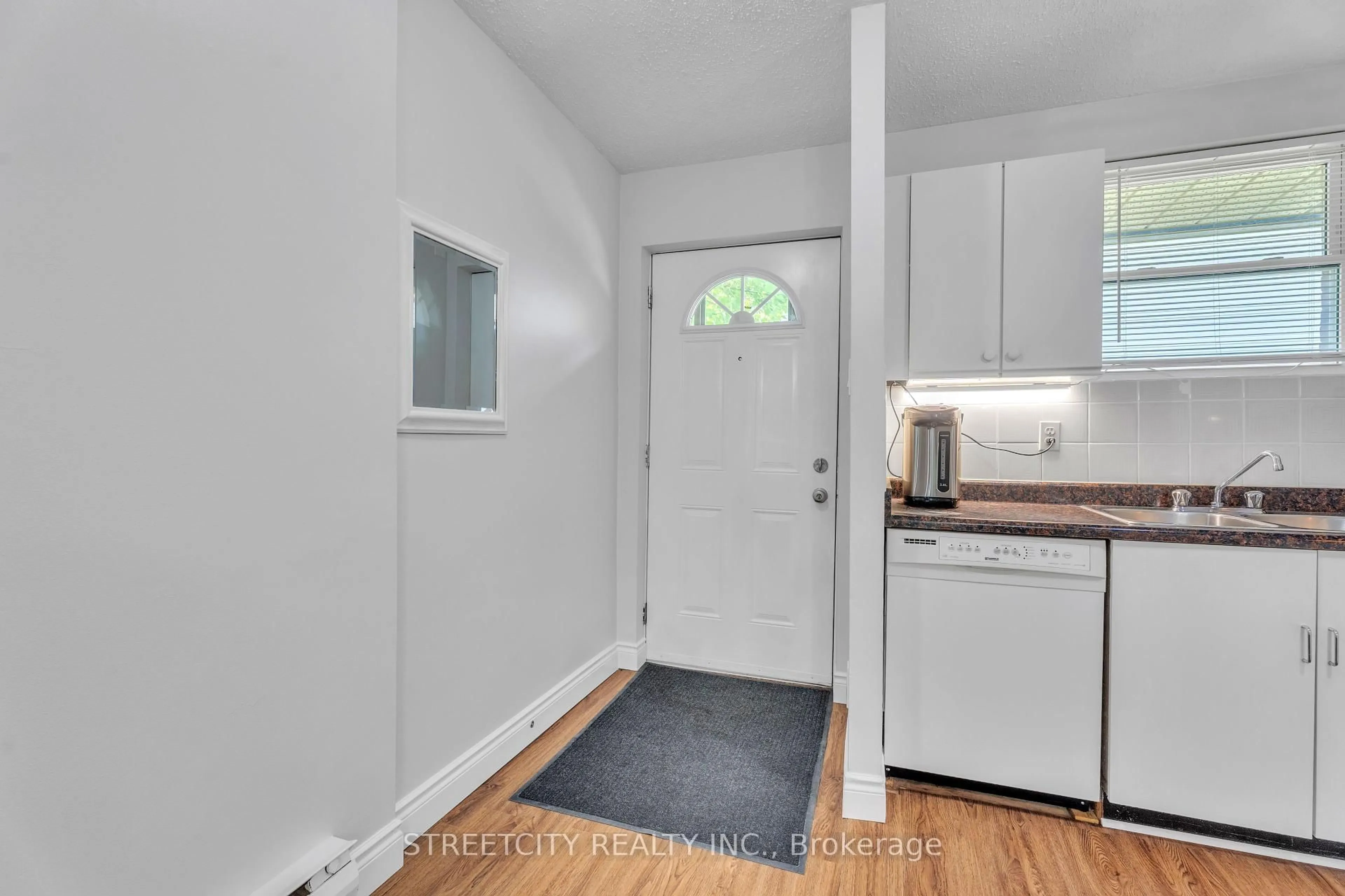 Unknown for 1919 Trafalgar St #59, London East Ontario N5V 1A1