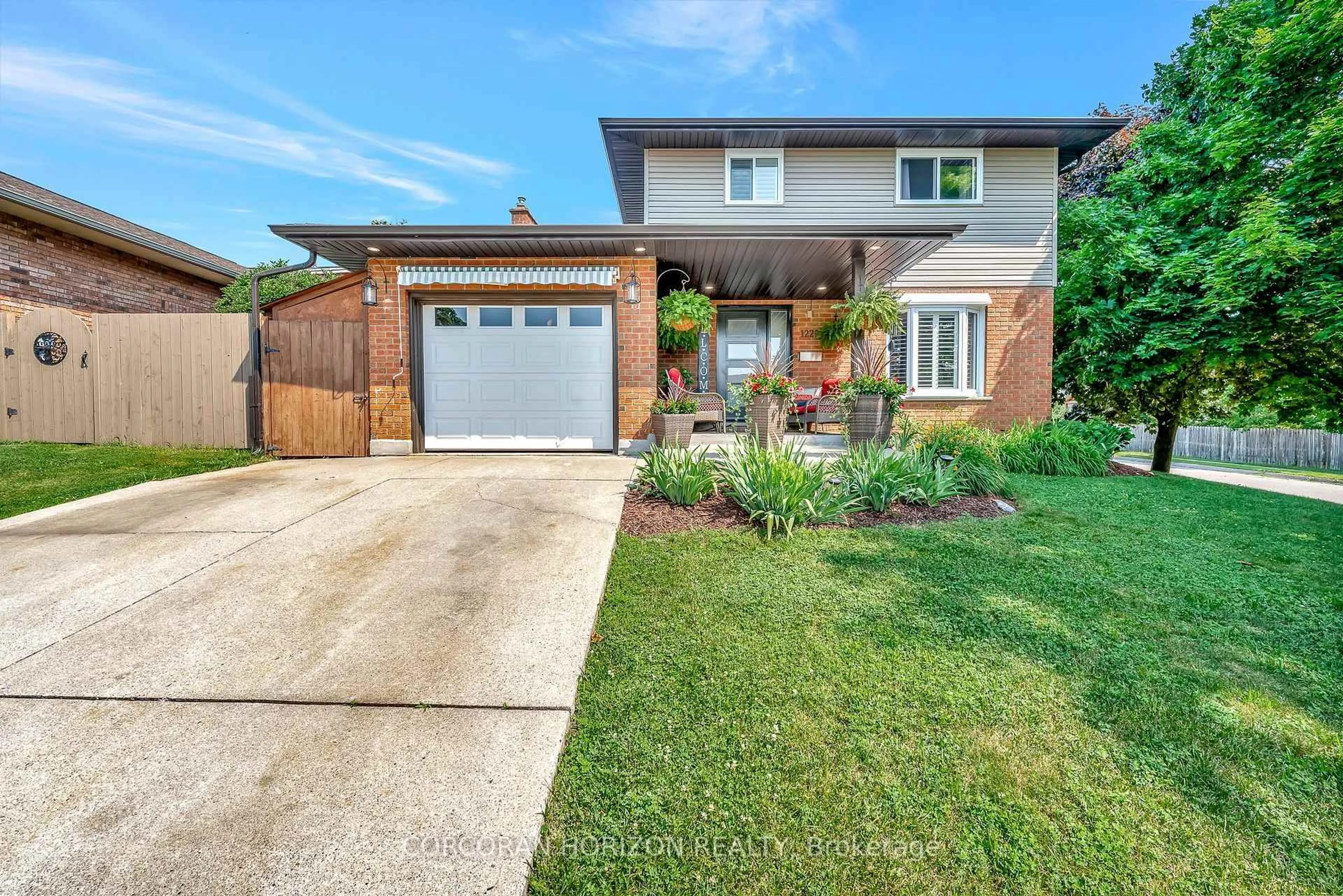 Home with brick exterior material, street for 1229 Rose St, Cambridge Ontario N3H 2G3