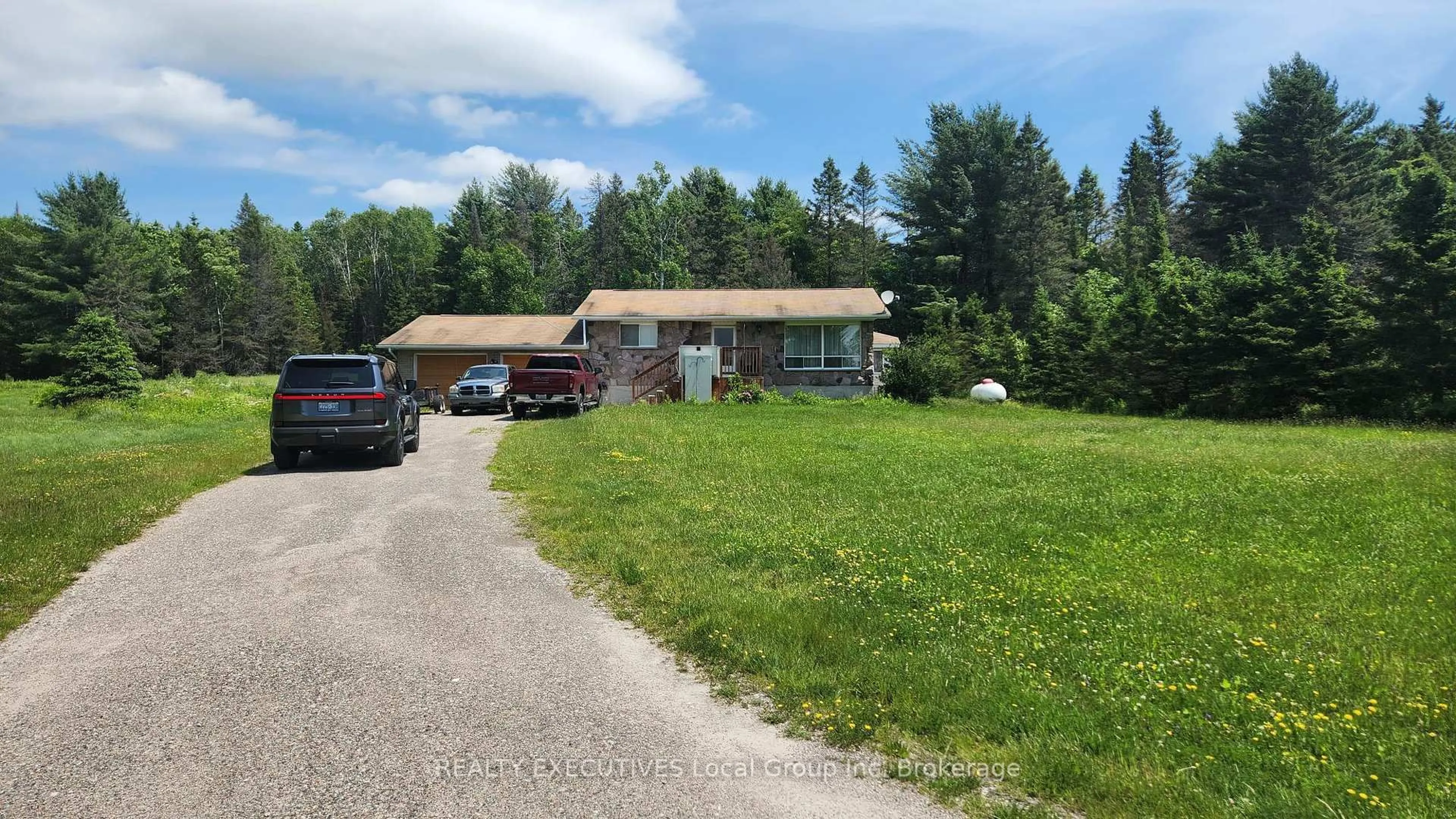 Unknown for 512 Maple Hill Rd, Powassan Ontario P0H 1Z0