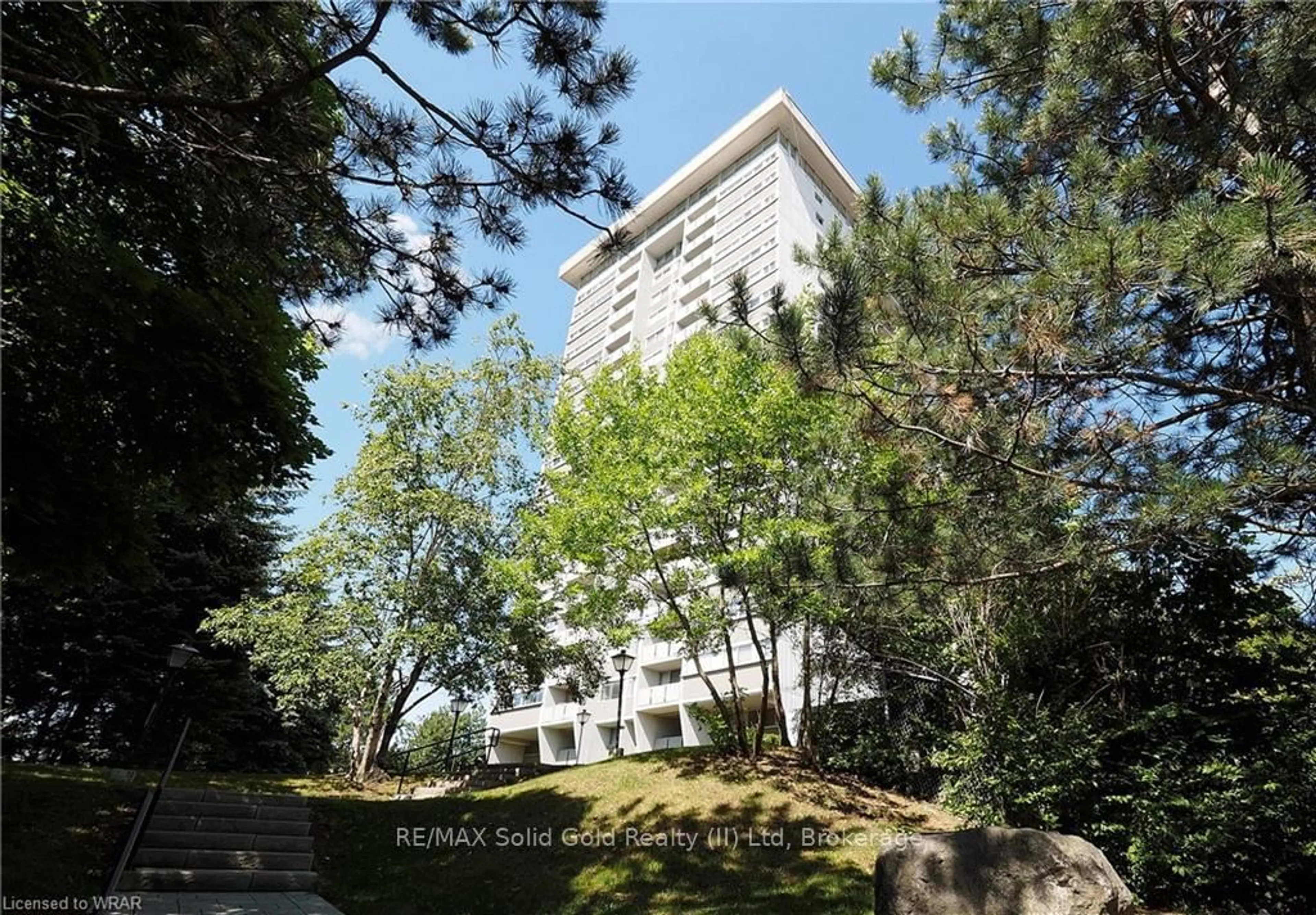 Unknown for 375 King St #1105, Waterloo Ontario N2J 4L6