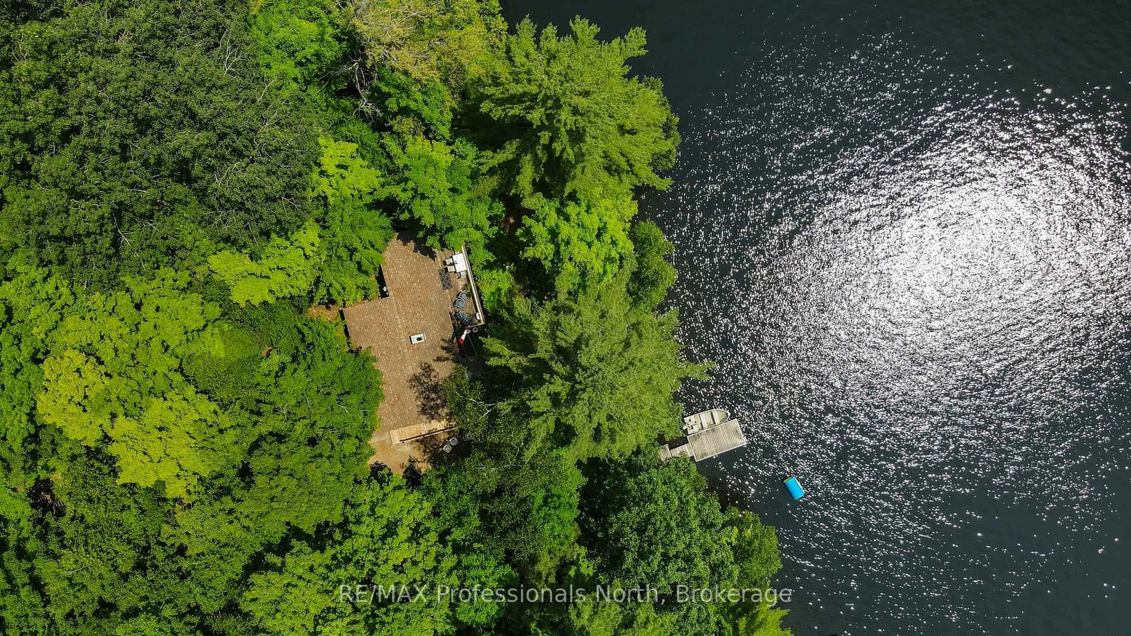 A pic from outside/outdoor area/front of a property/back of a property/a pic from drone, water/lake/river/ocean view for 1089 Autumn Lane, Dysart et al Ontario K0M 1S0