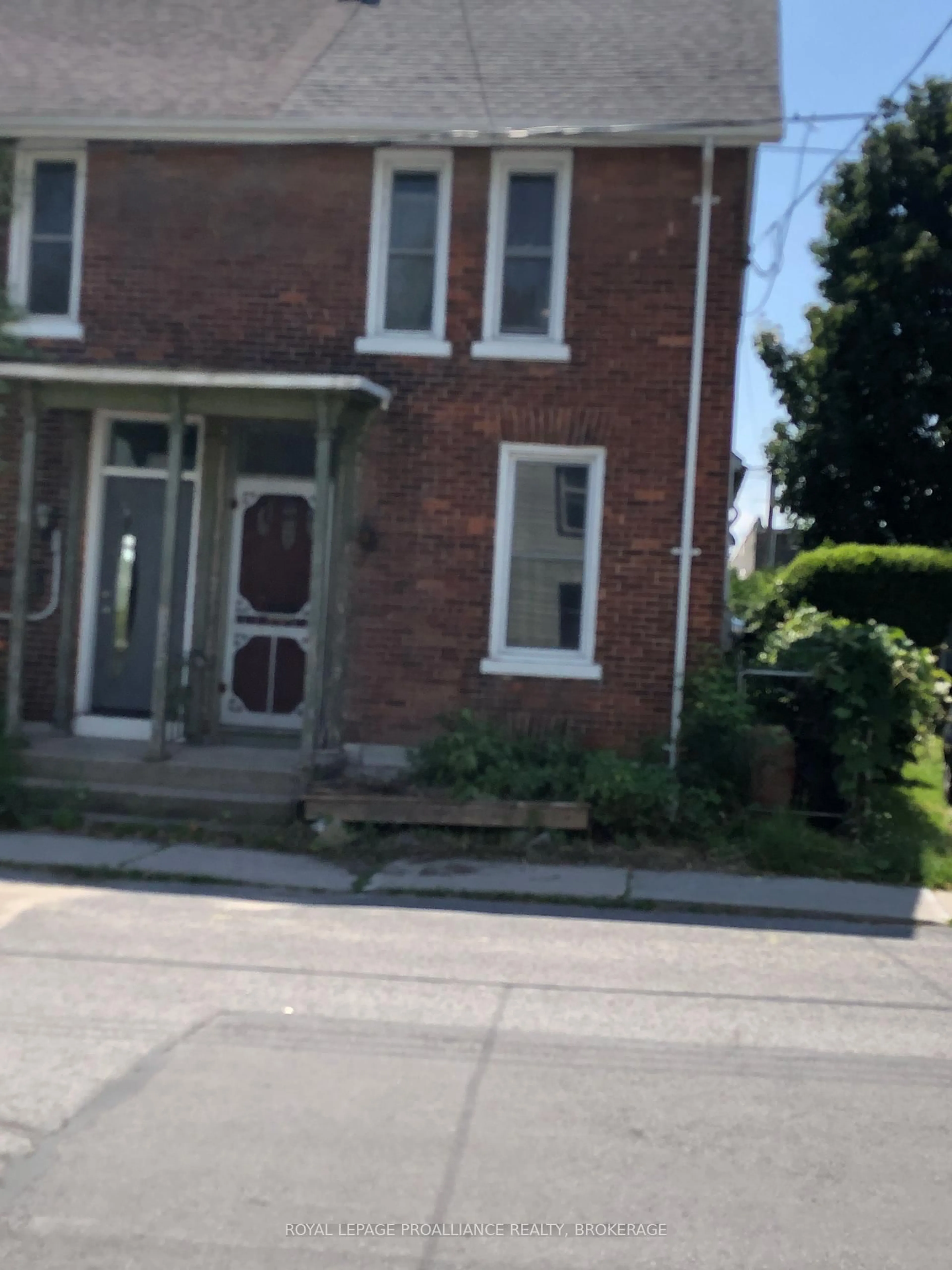 Unknown for 536 Bagot St, Kingston Ontario K7K 3C9