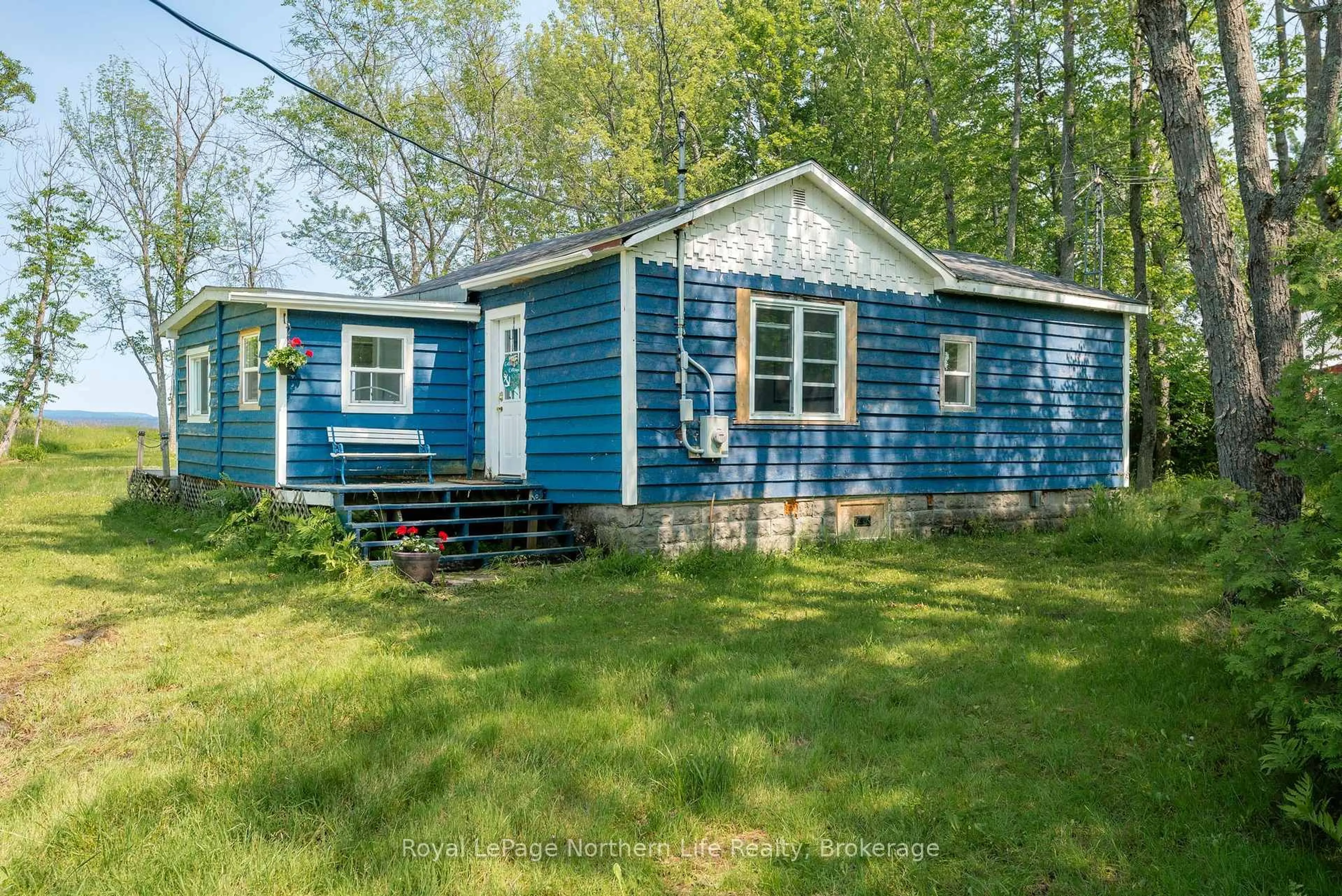 Unknown for 1853 Jocko Point Rd, North Bay Ontario P2B 3M9