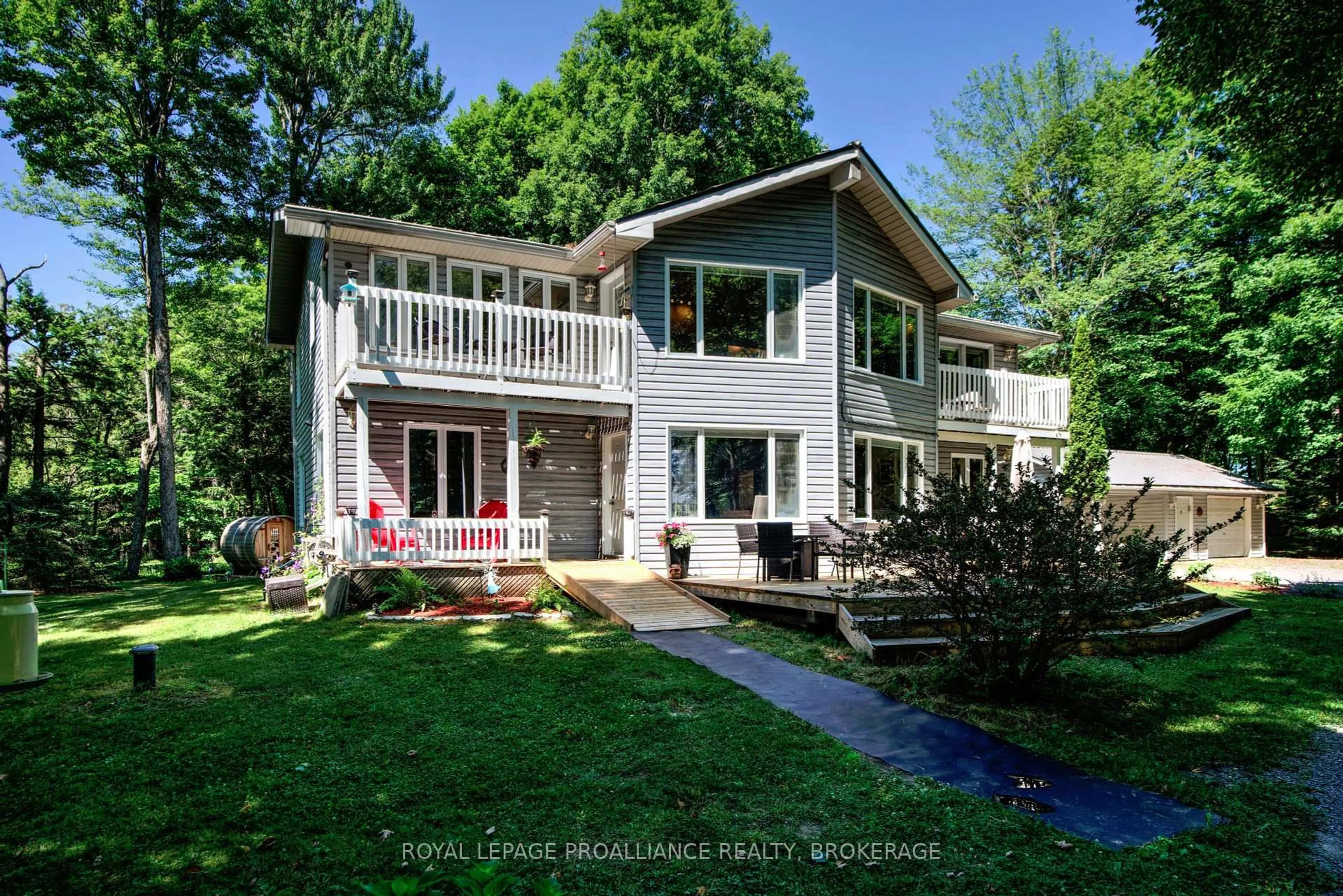 Home with vinyl exterior material, unknown for 111 Sugarhouse Lane, Rideau Lakes Ontario K0G 1X0