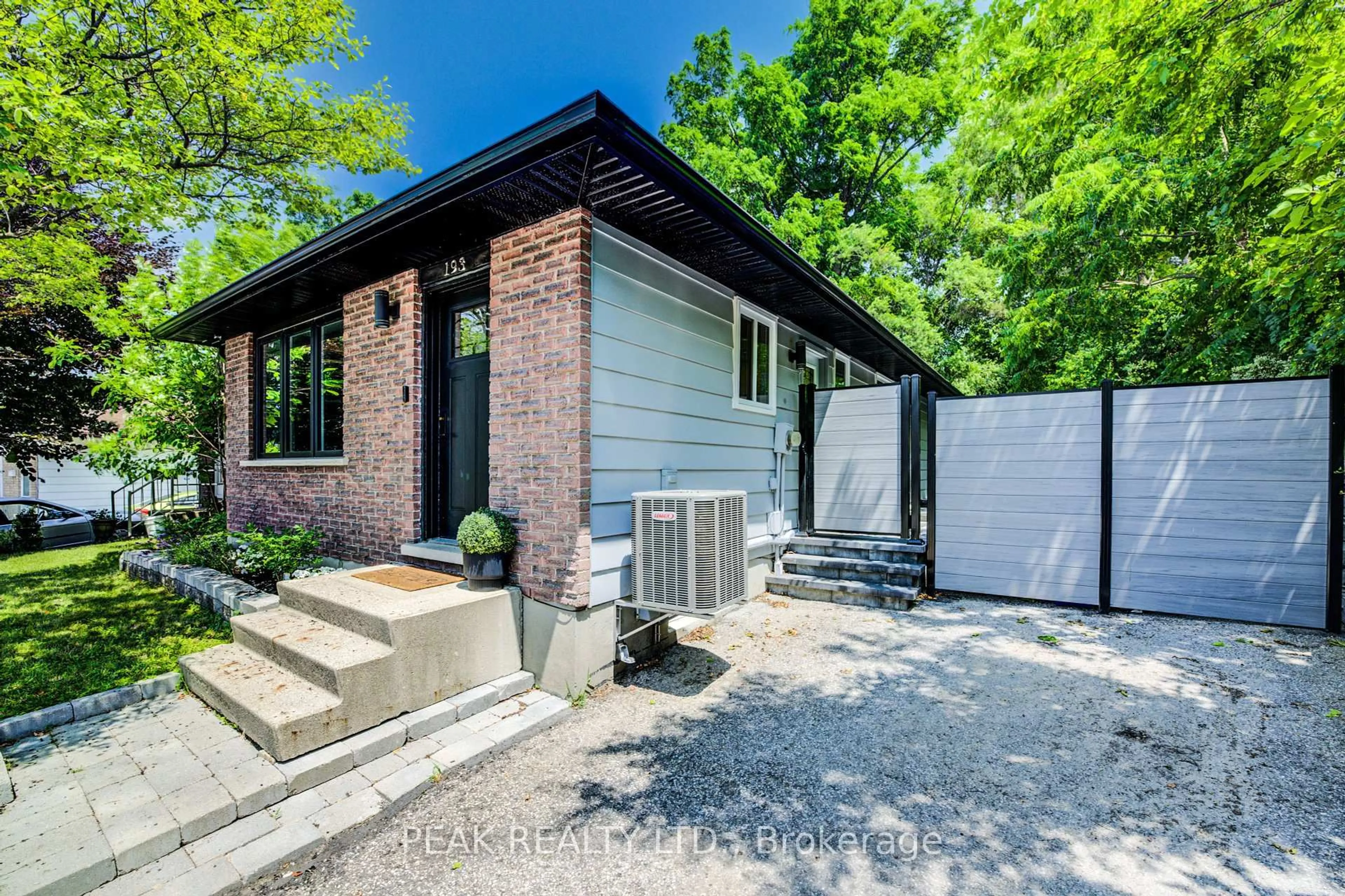 Home with brick exterior material, street for 193 Bay St, Woodstock Ontario N4S 8H7