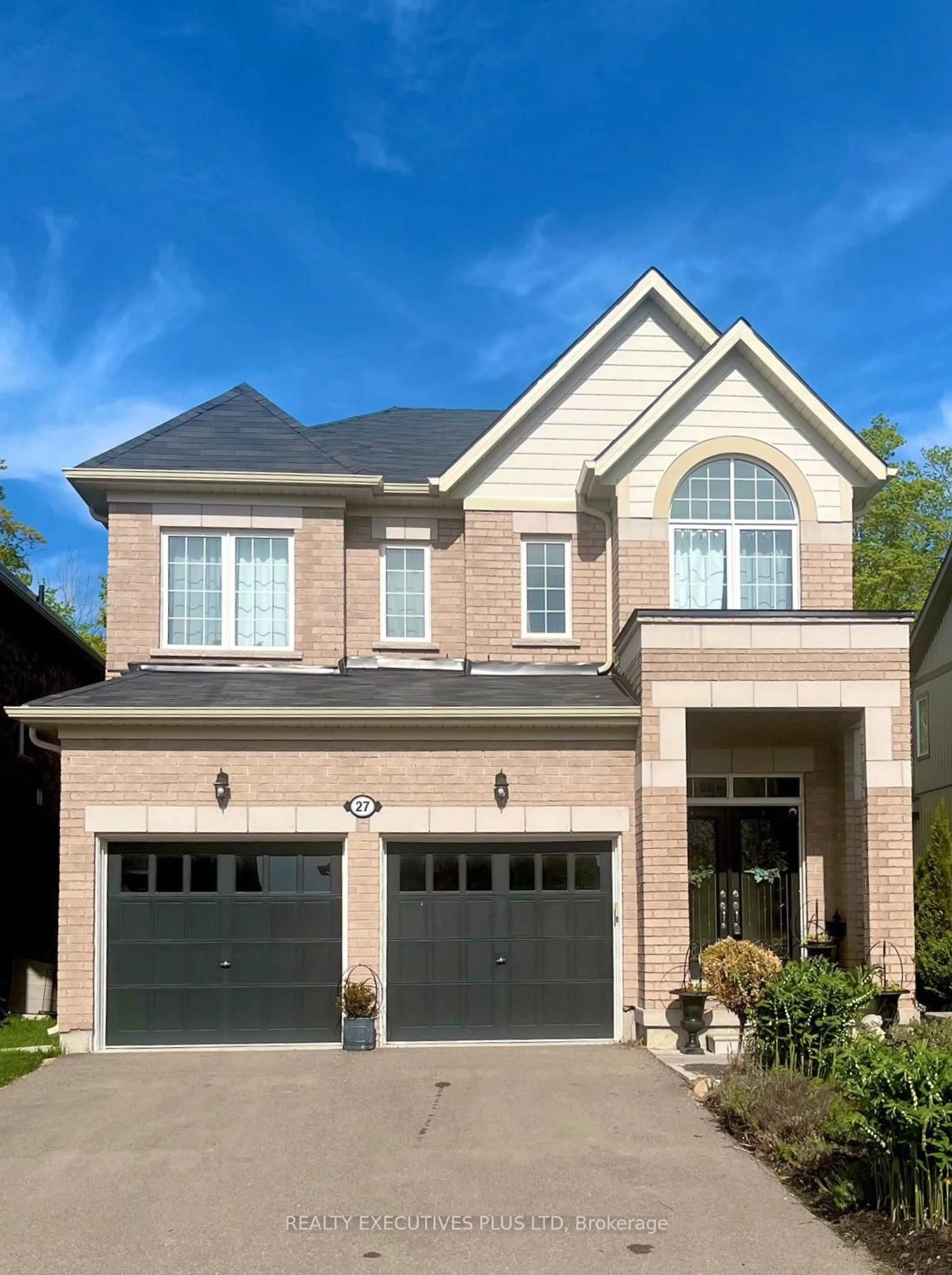 Home with brick exterior material, street for 27 Jenkins St, East Luther Grand Valley Ontario L9W 7R2