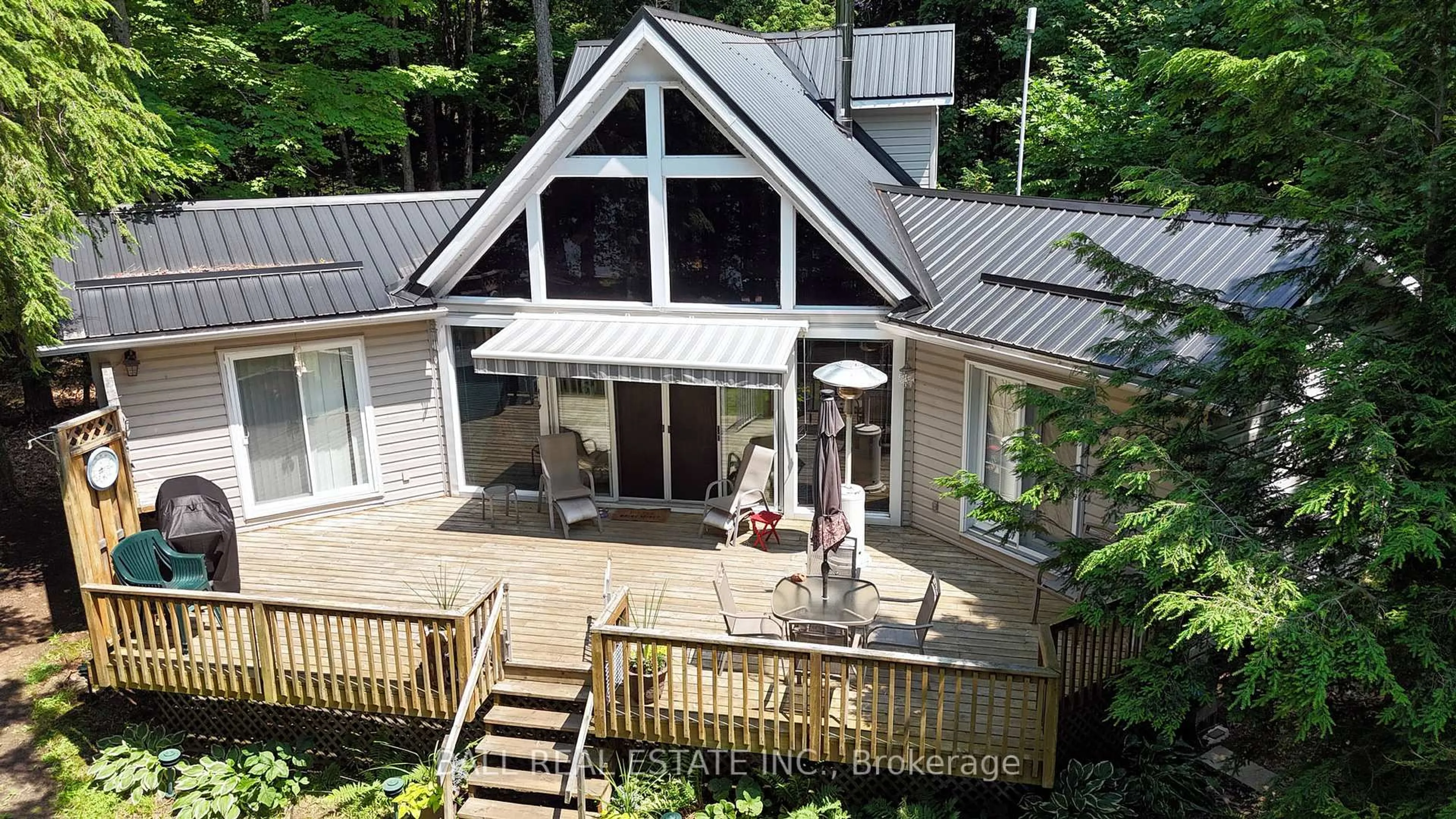 A pic from outside/outdoor area/front of a property/back of a property/a pic from drone, unknown for 312 Limerick Lake, Limerick Ontario K0L 1M0