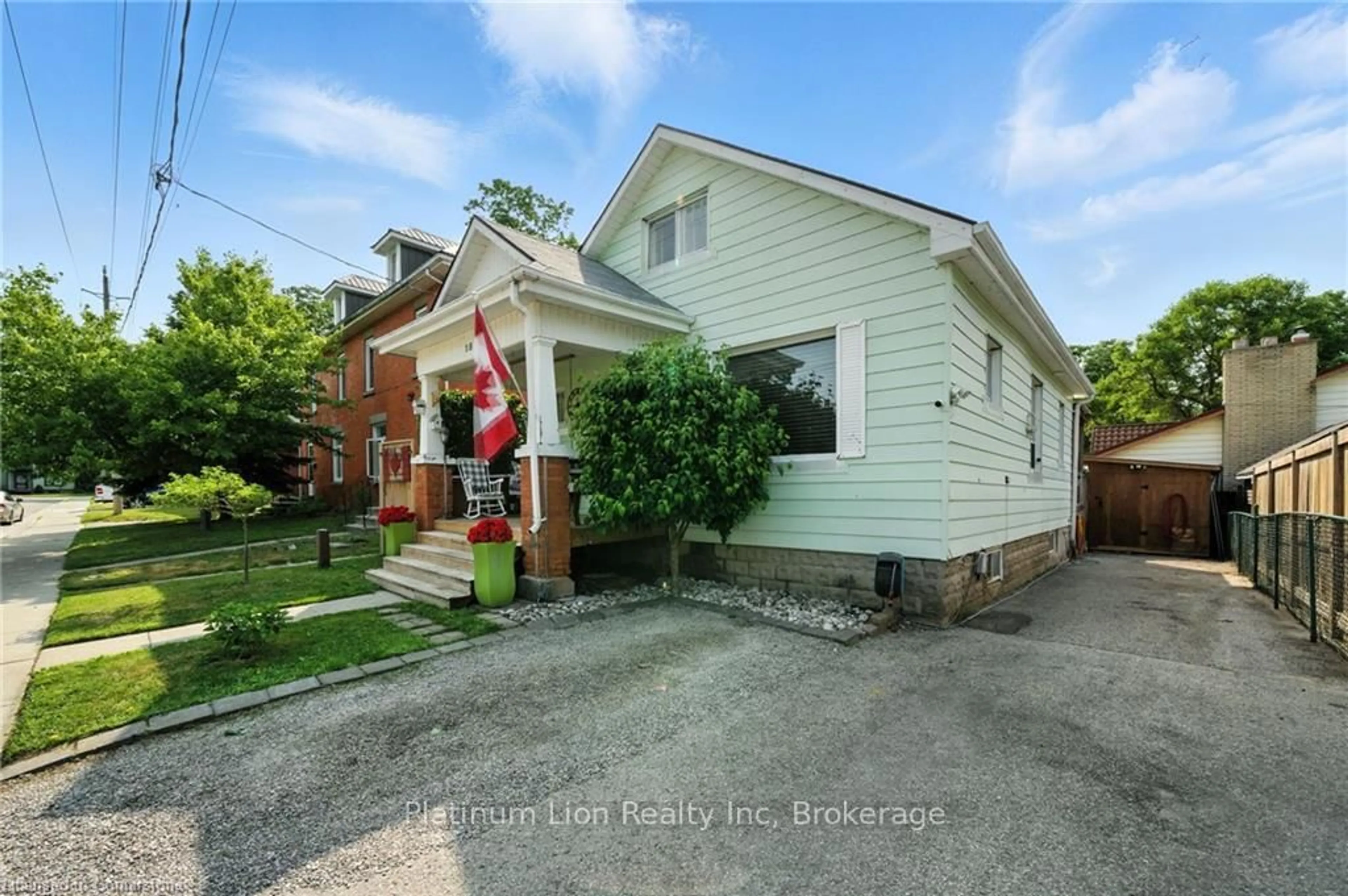 Unknown for 15 Wolf St, Tillsonburg Ontario N4G 1S2