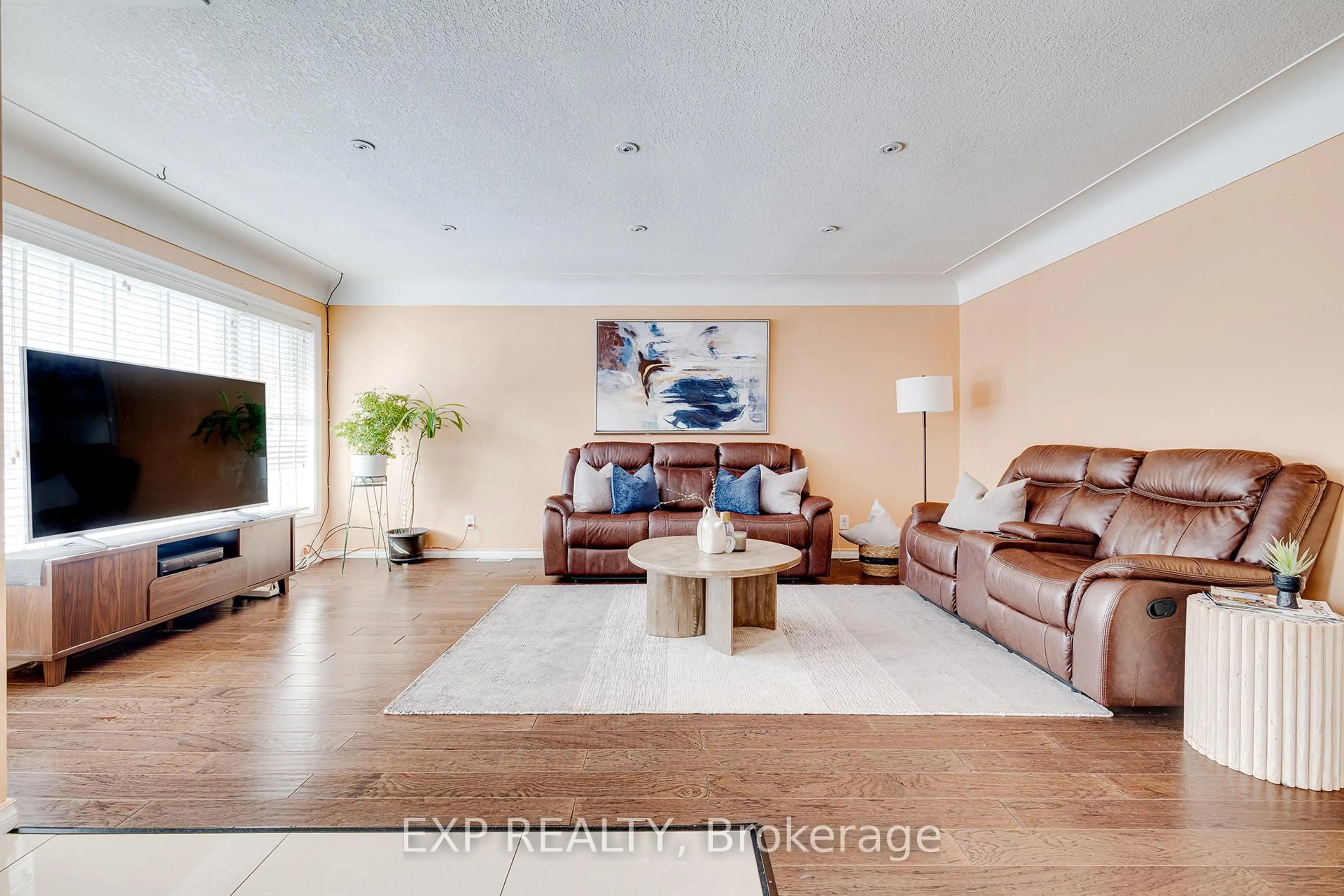 Living room with furniture, unknown for 392 Fischer Hallman Rd, Kitchener Ontario N2M 4Y1