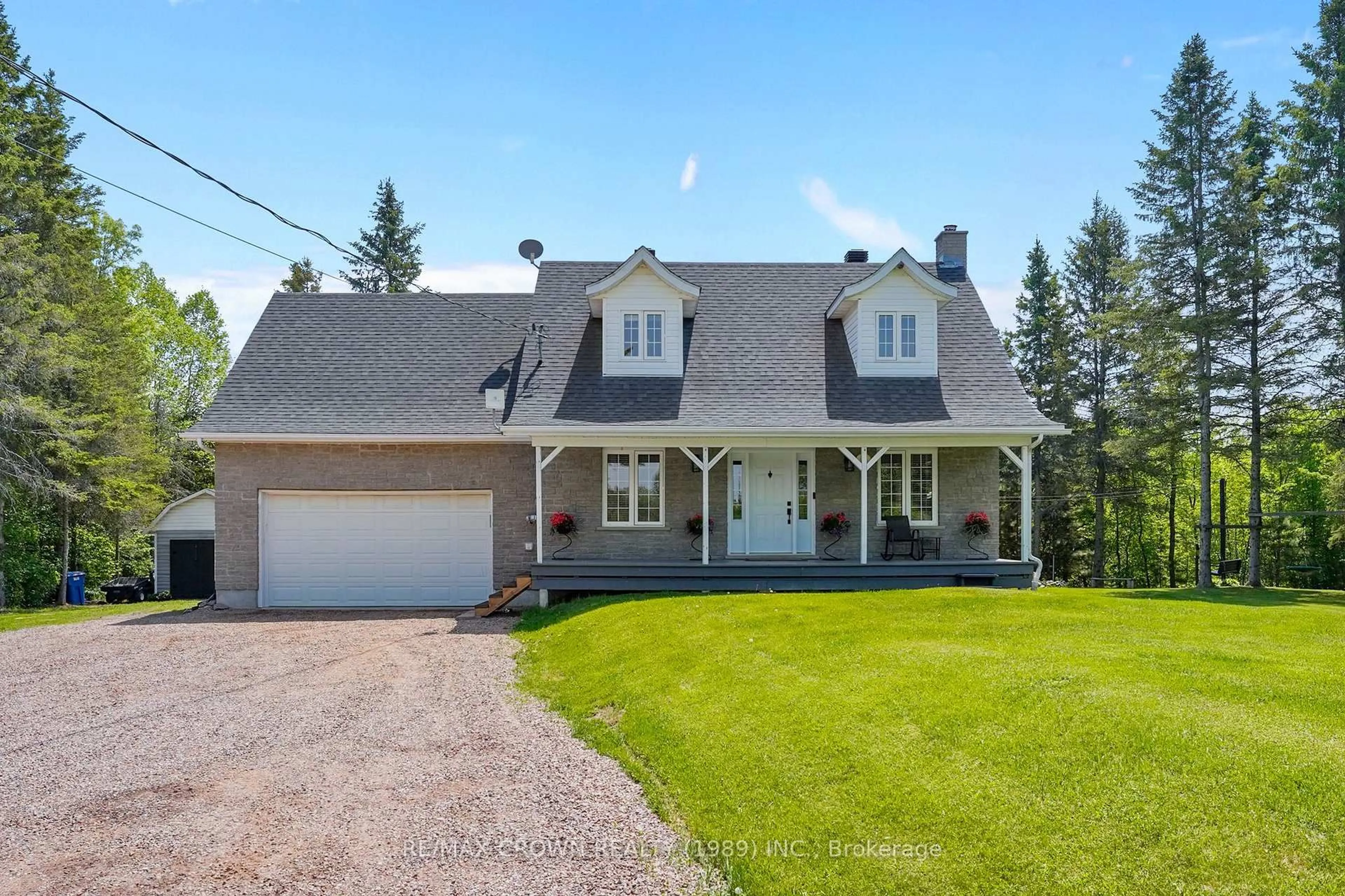 Home with vinyl exterior material, street for 9262 Highway 17, West Nipissing Ontario P0H 2N0