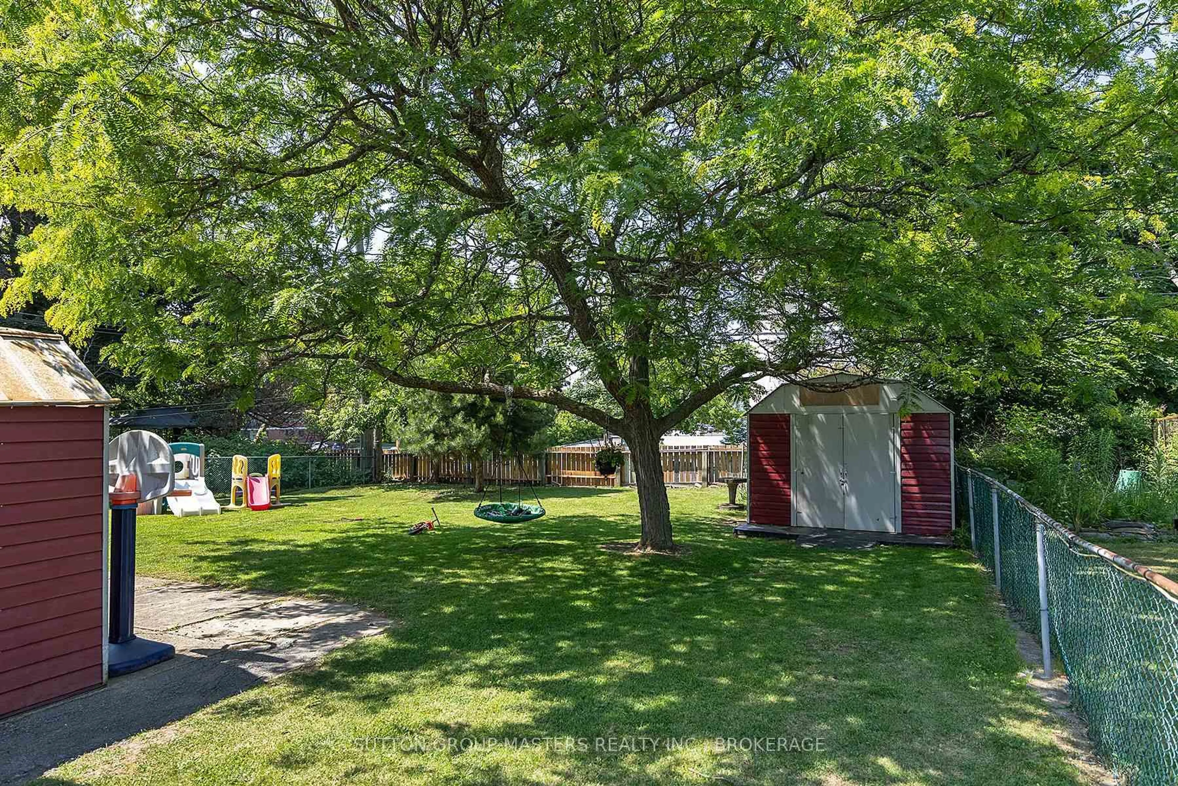 Shed for 275 Van Order Dr, Kingston Ontario K7M 1C2