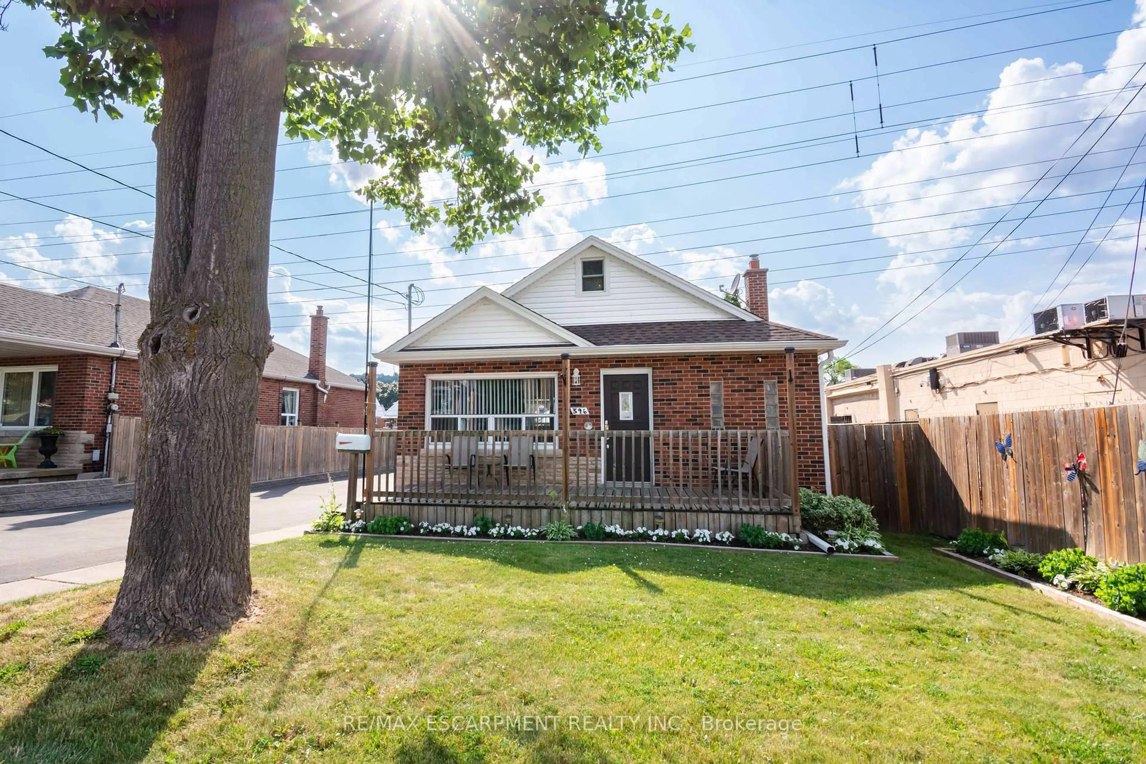 Unknown for 396 Cochrane Rd, Hamilton Ontario L8K 3G9