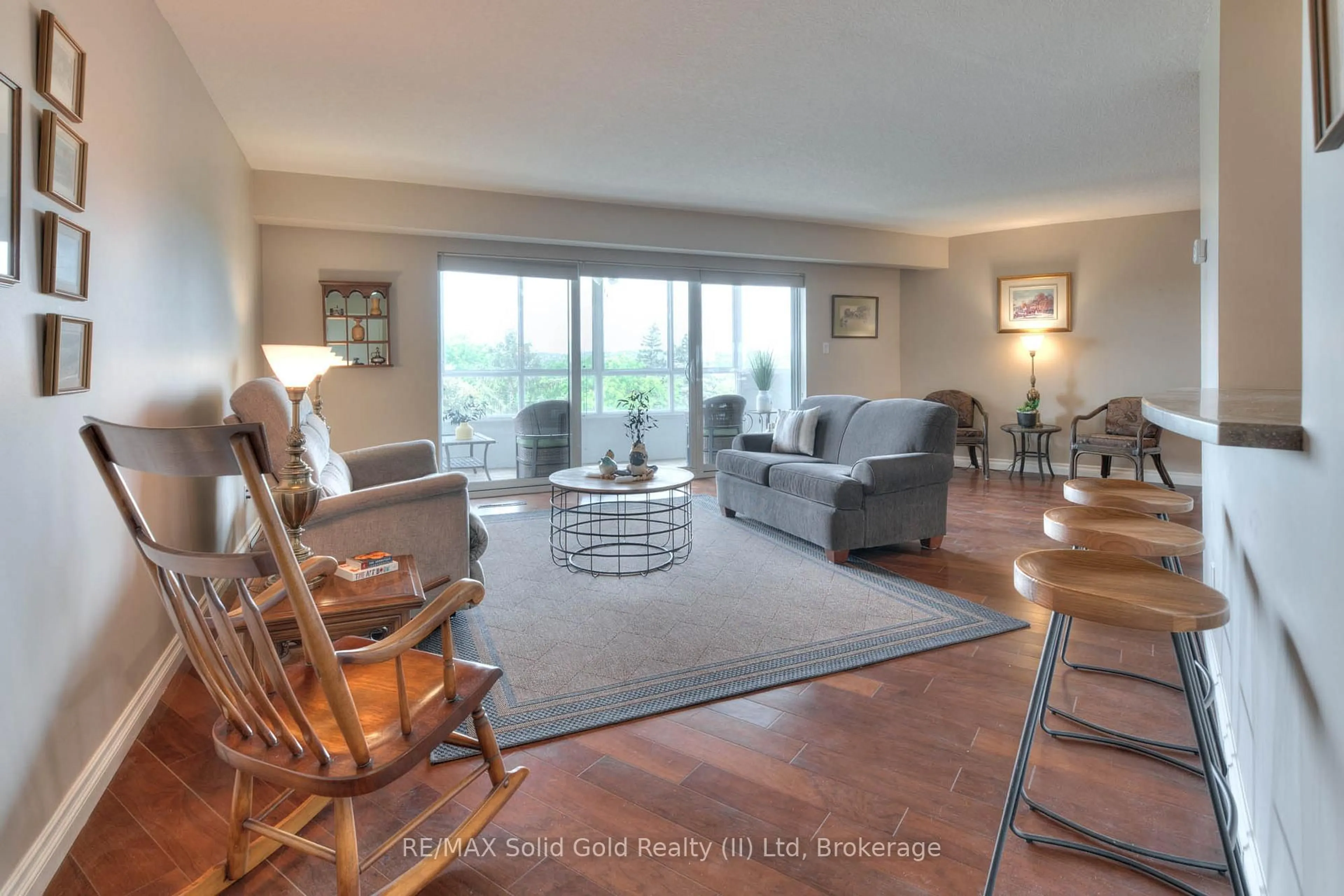 Living room with furniture, unknown for 250 Glenridge Dr #606, Waterloo Ontario N2J 4H8