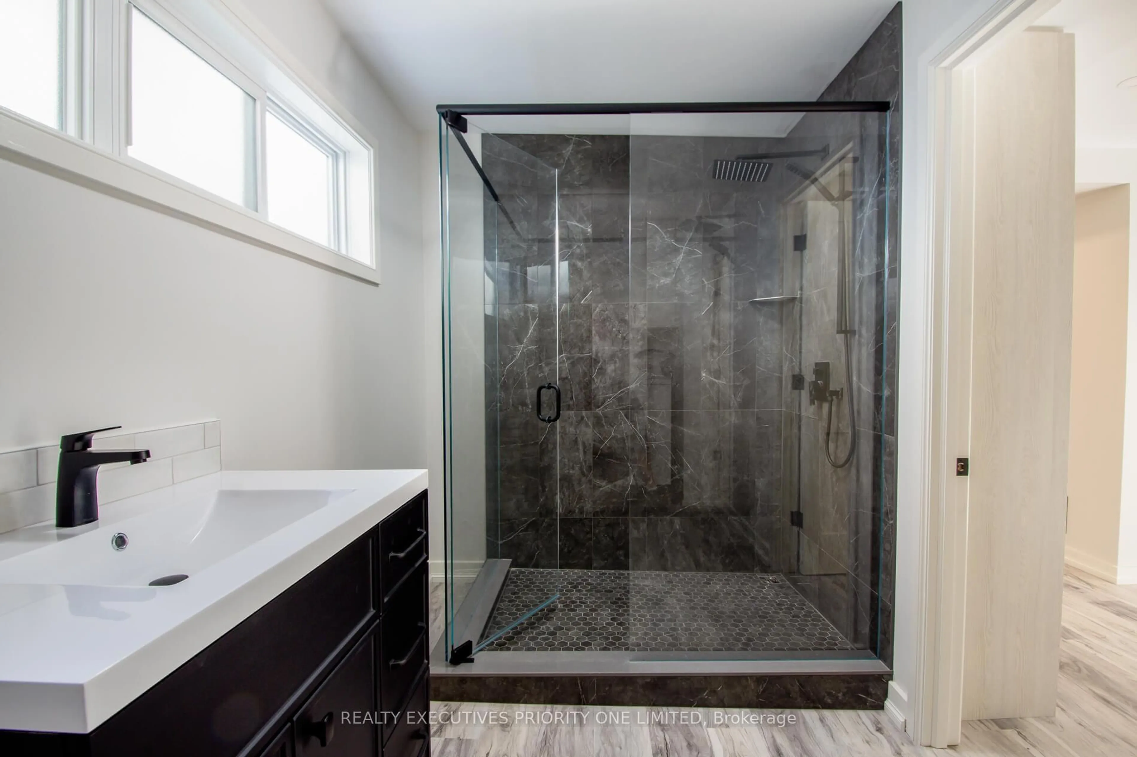 Contemporary bathroom, ceramic/tile floor for 152 Main St, Shelburne Ontario L0N 1S3