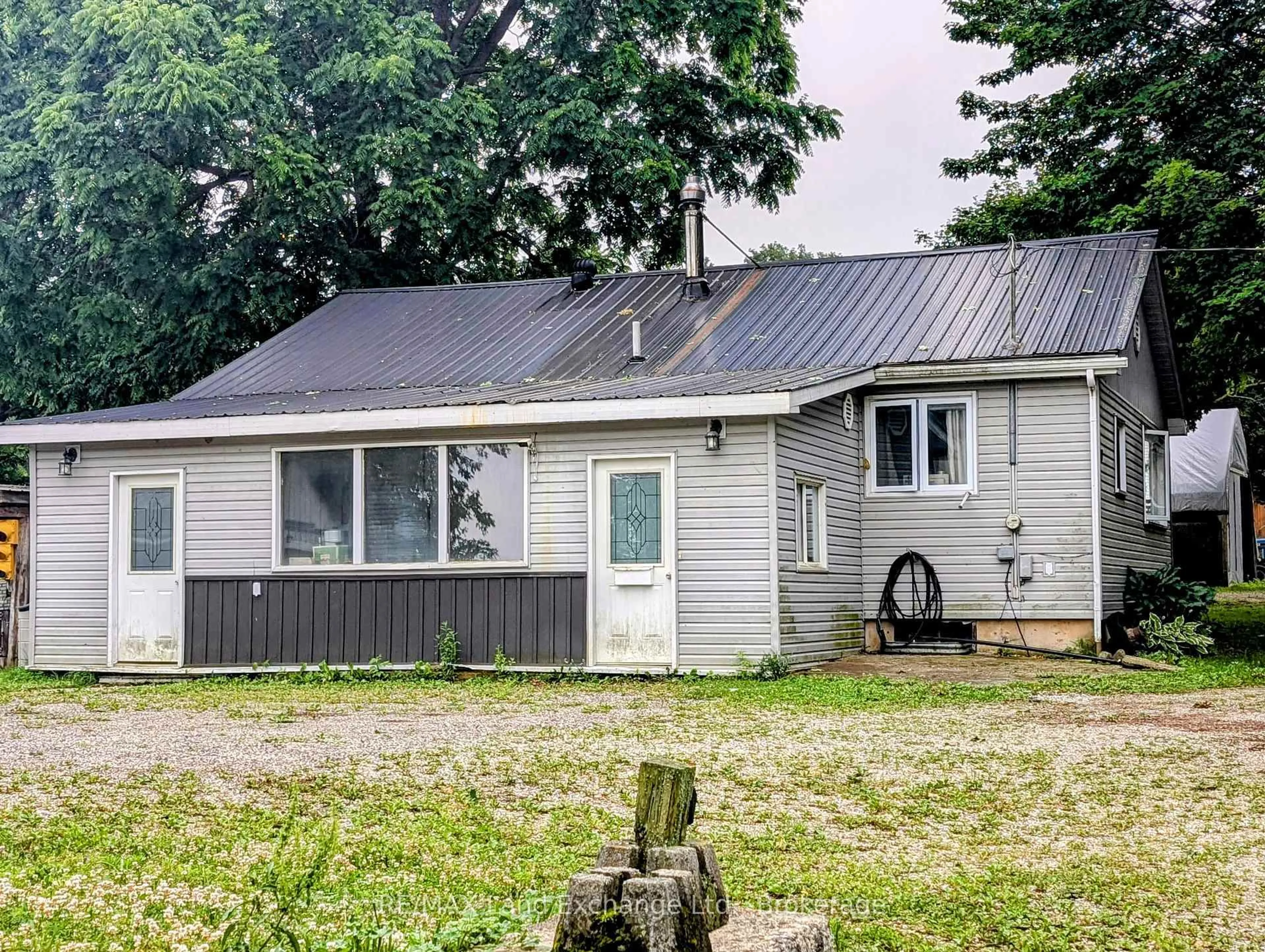 Unknown for 27 John St, West Grey Ontario N0G 1S0