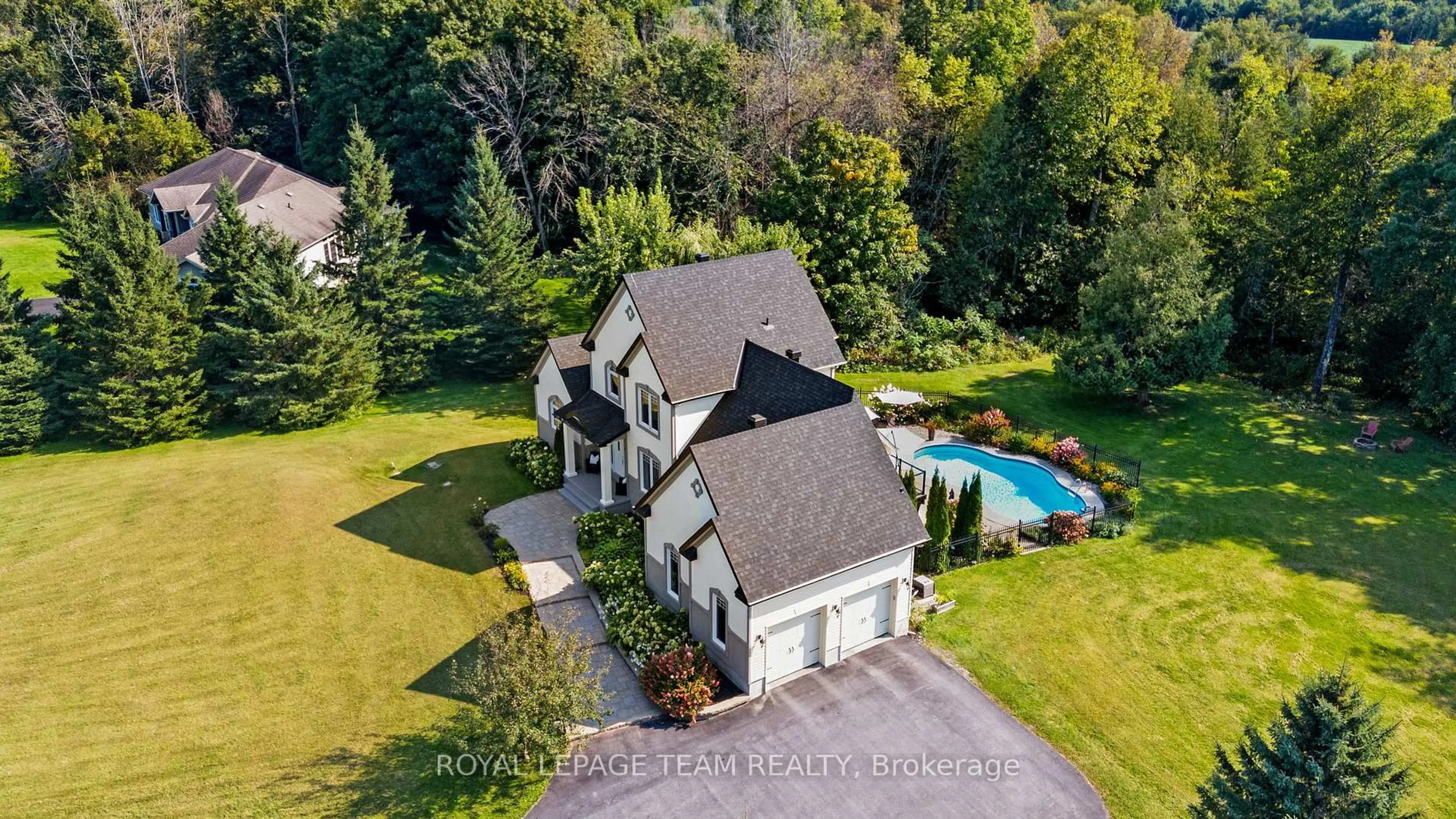 A pic from outside/outdoor area/front of a property/back of a property/a pic from drone, street for 112 Lady Lochead Lane, Carp Ontario K0A 1L0