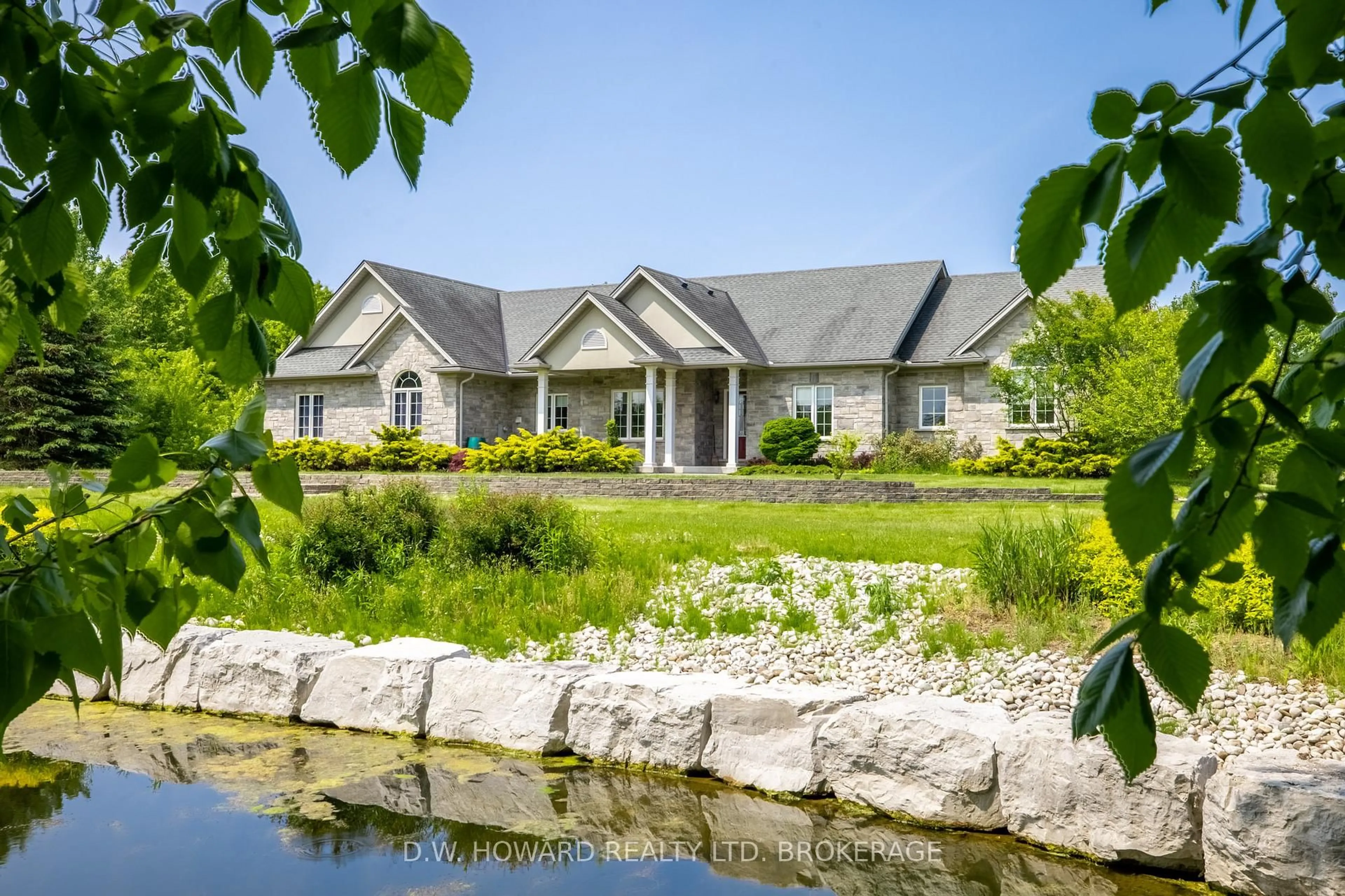 Unknown for 13853 Montrose Rd, Niagara Falls Ontario L3B 5N1