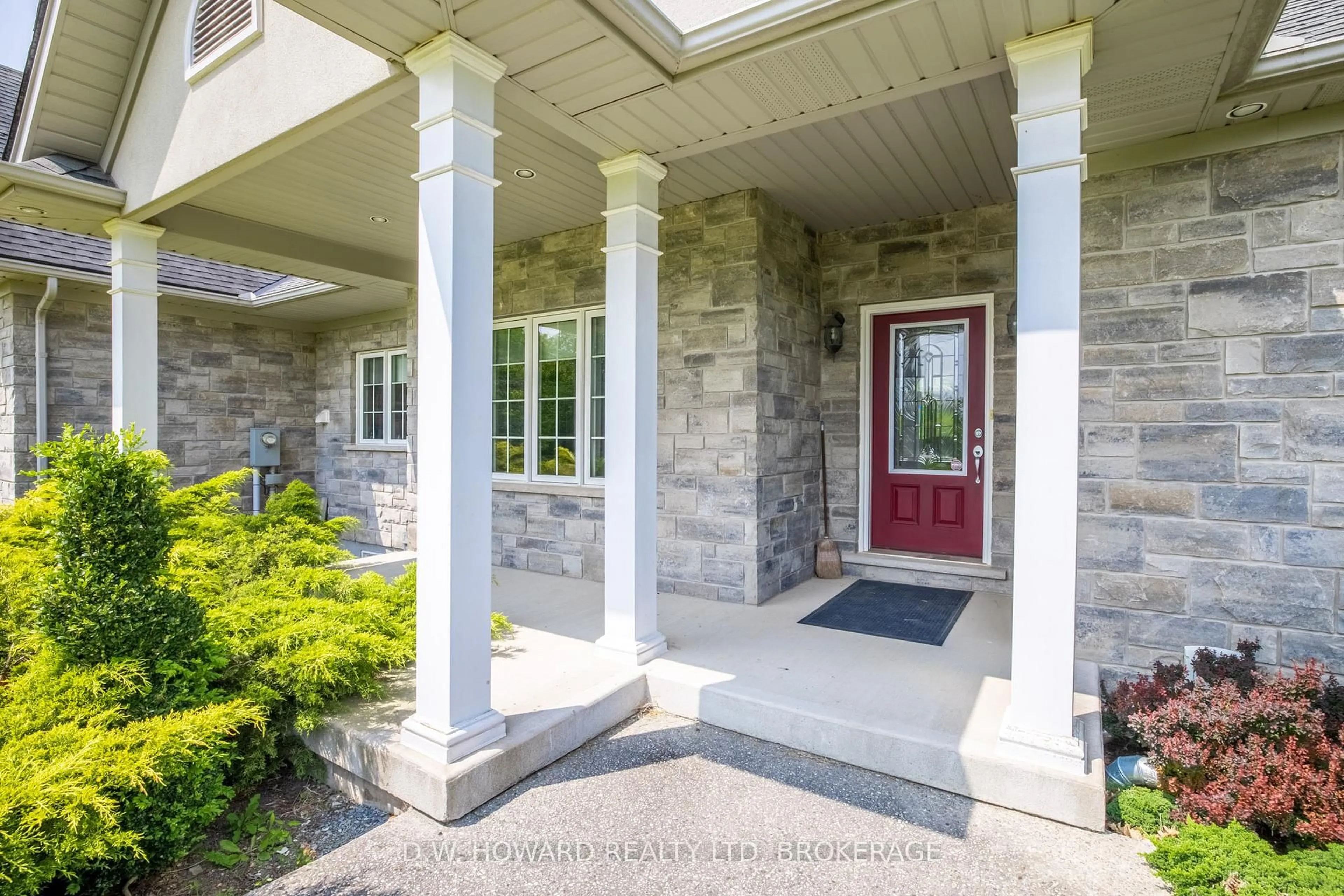 Unknown for 13853 Montrose Rd, Niagara Falls Ontario L3B 5N1