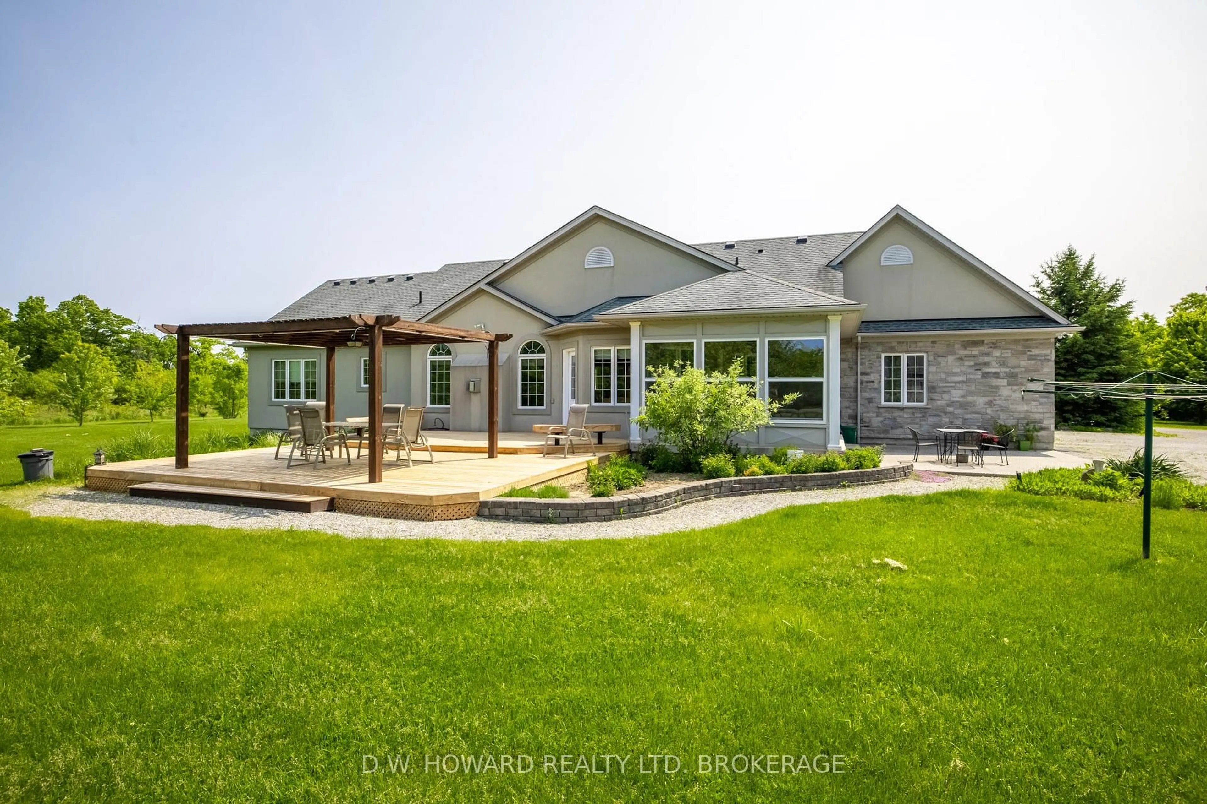 Unknown for 13853 Montrose Rd, Niagara Falls Ontario L3B 5N1
