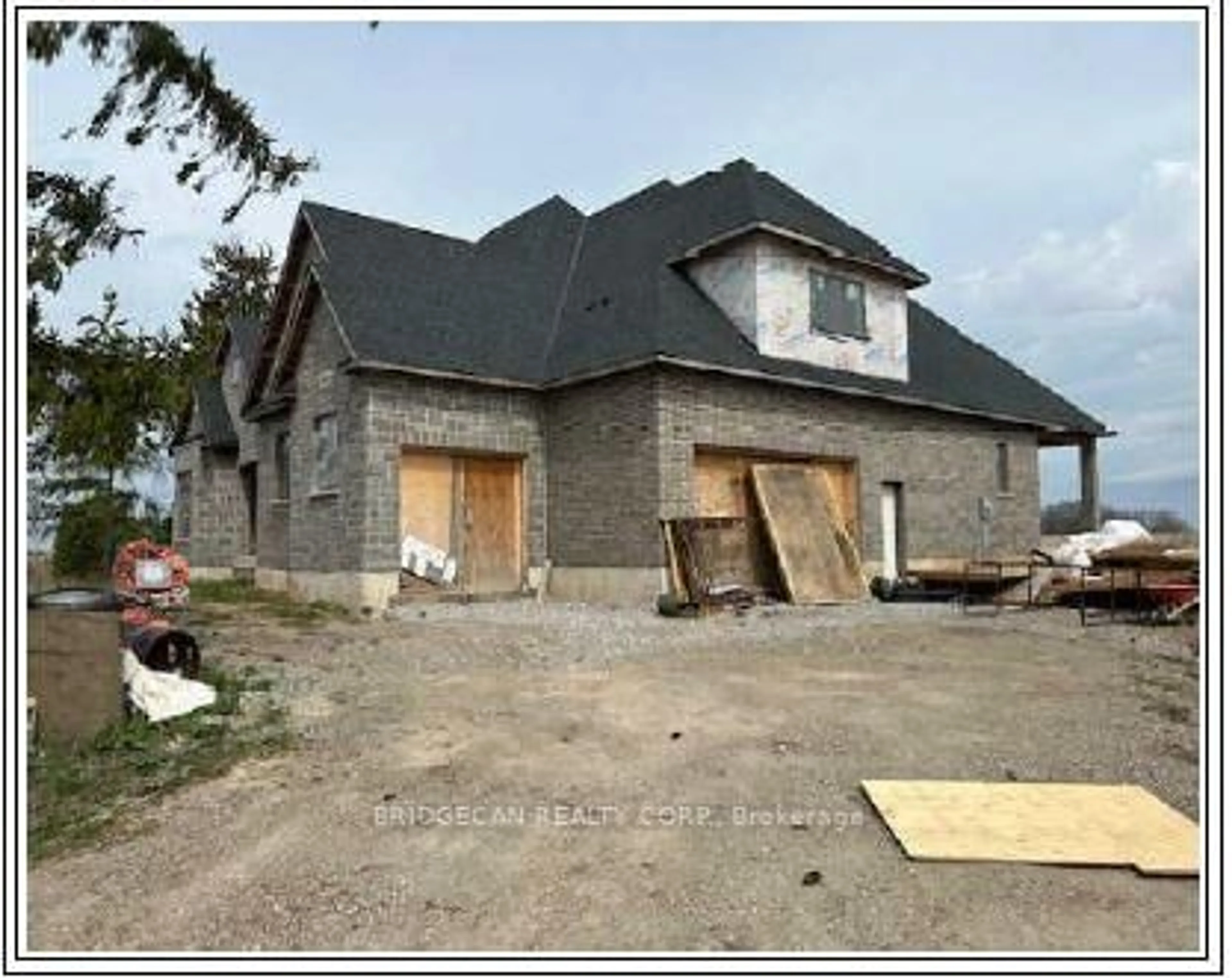 Home with brick exterior material, building for 6266 Chippewa Rd, Hamilton Ontario L0R 1W0