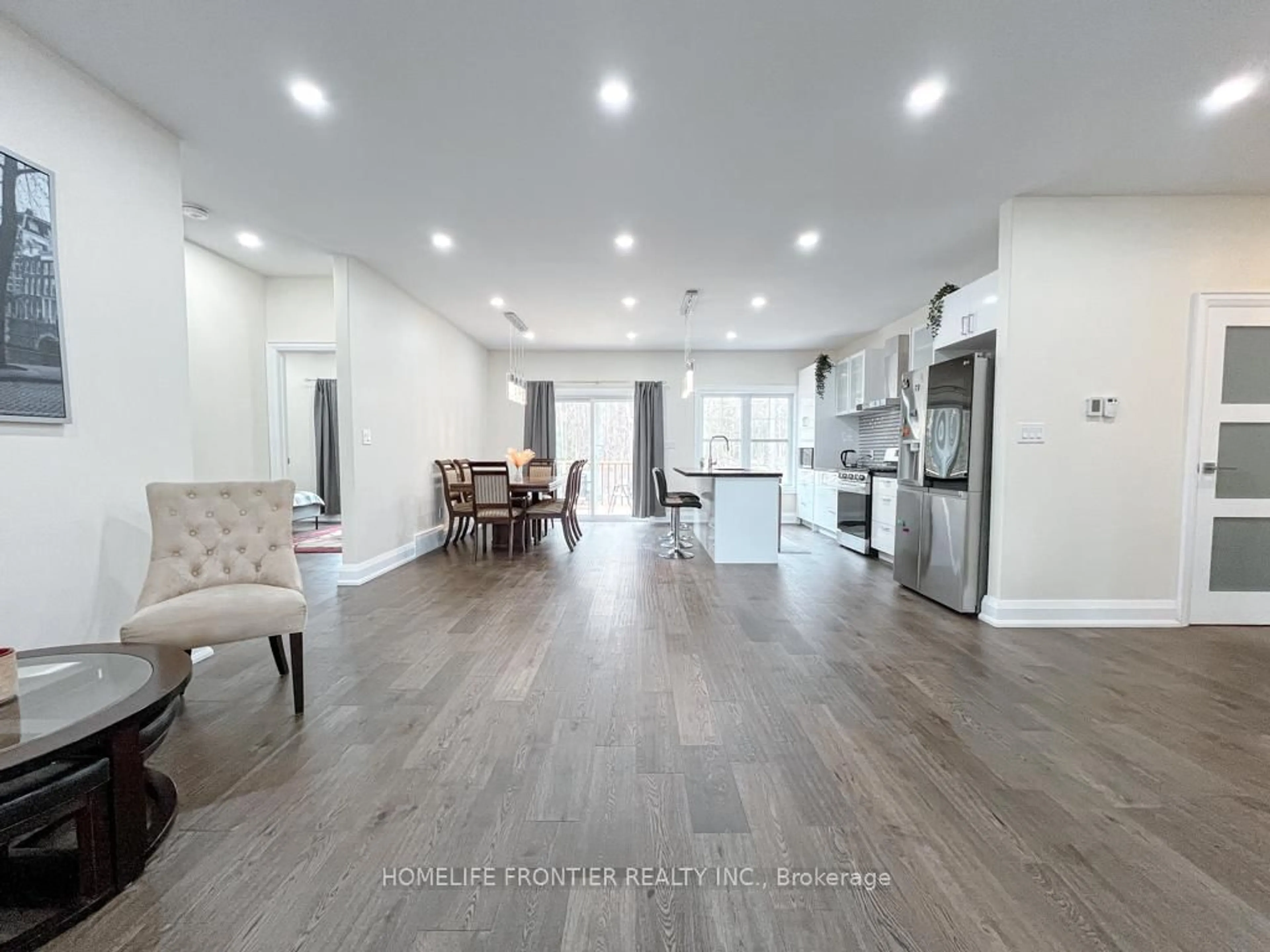 Open concept kitchen, unknown for 18 Murray St, Sundridge Ontario P0A 1Z0