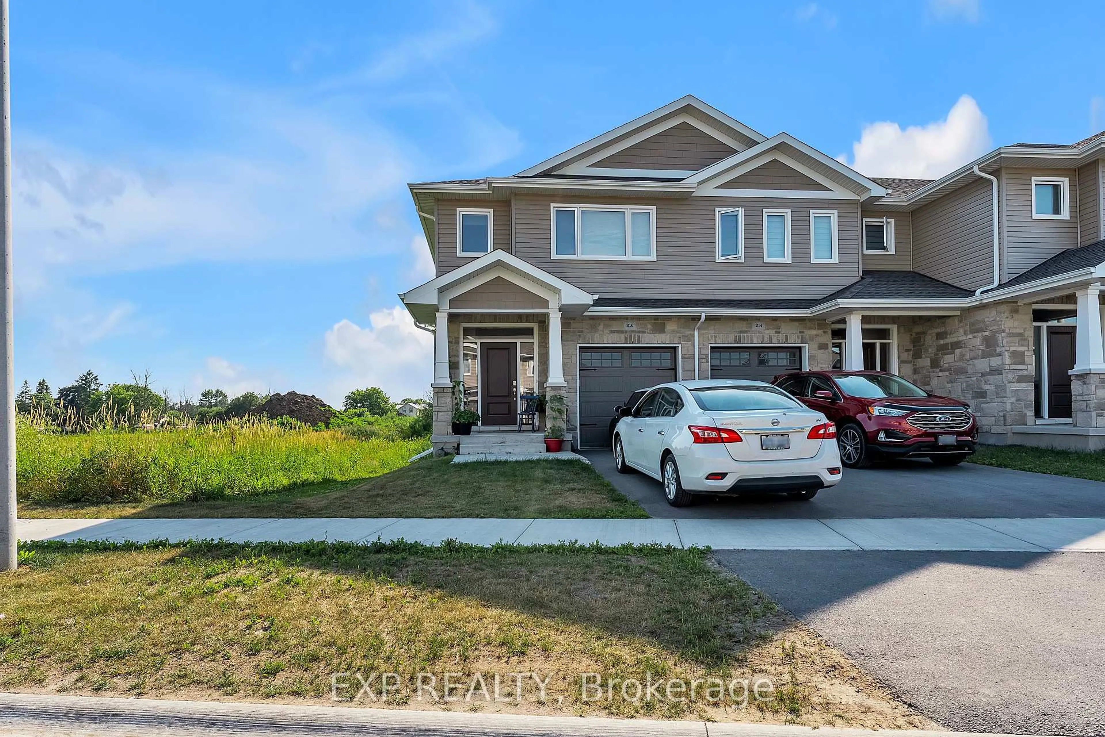 A pic from outside/outdoor area/front of a property/back of a property/a pic from drone, street for 216 Heritage Park Dr, Greater Napanee Ontario K7R 3X8