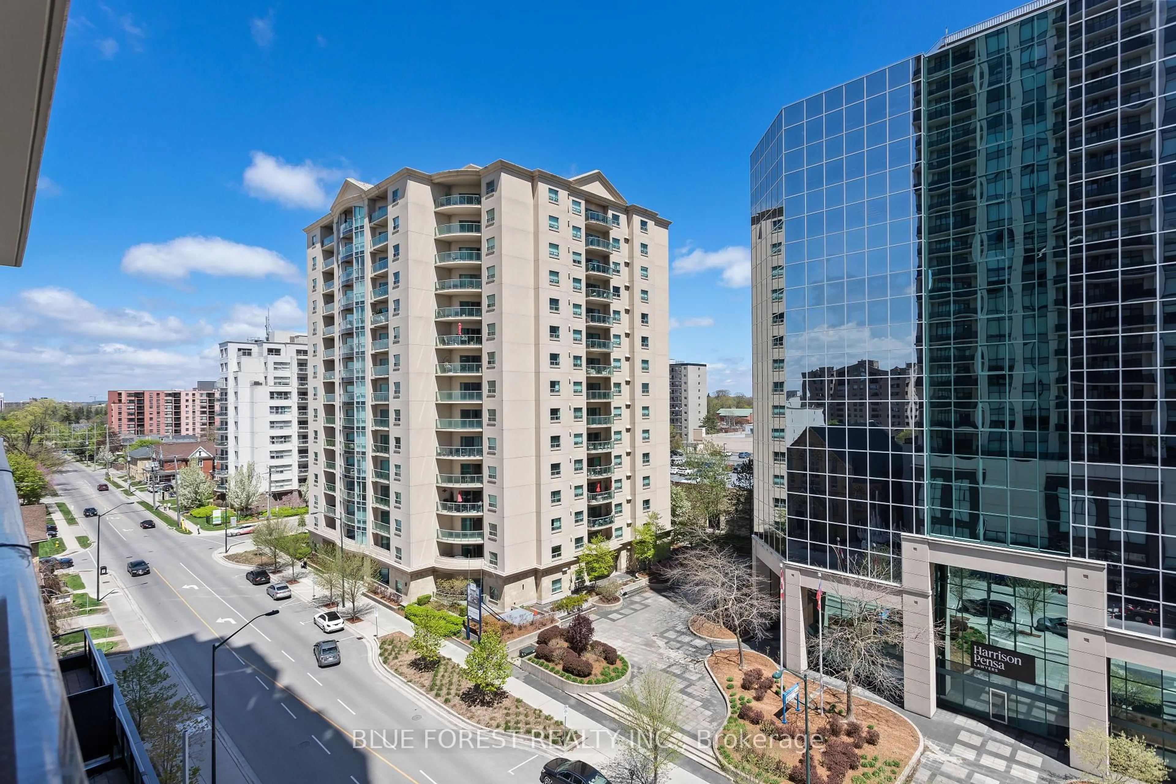 A pic from outside/outdoor area/front of a property/back of a property/a pic from drone, city buildings view from balcony for 505 Talbot St #806, London East Ontario N6A 2S6