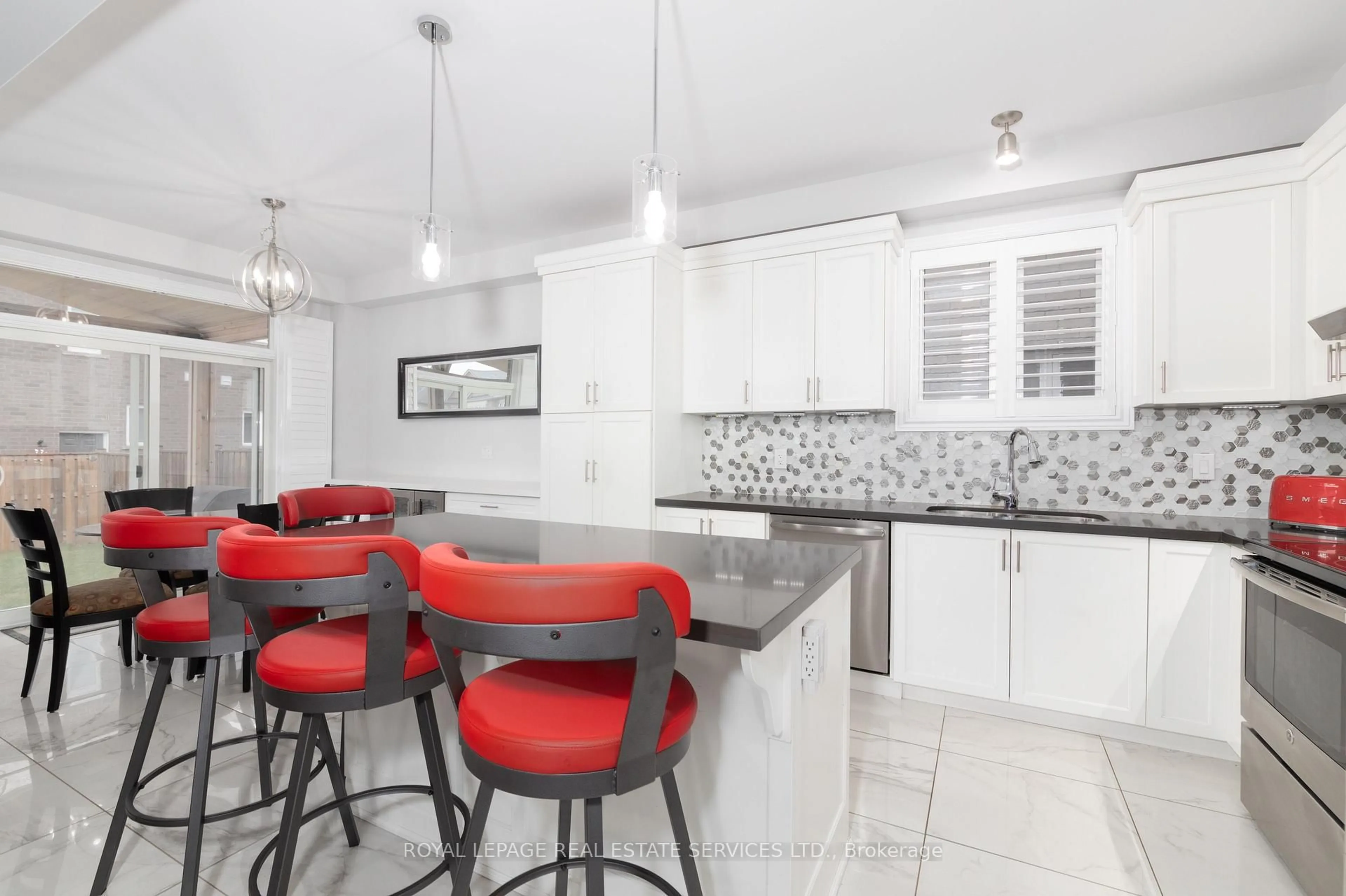 Contemporary kitchen, ceramic/tile floor for 17 Narbonne Cres, Hamilton Ontario L8J 0J7