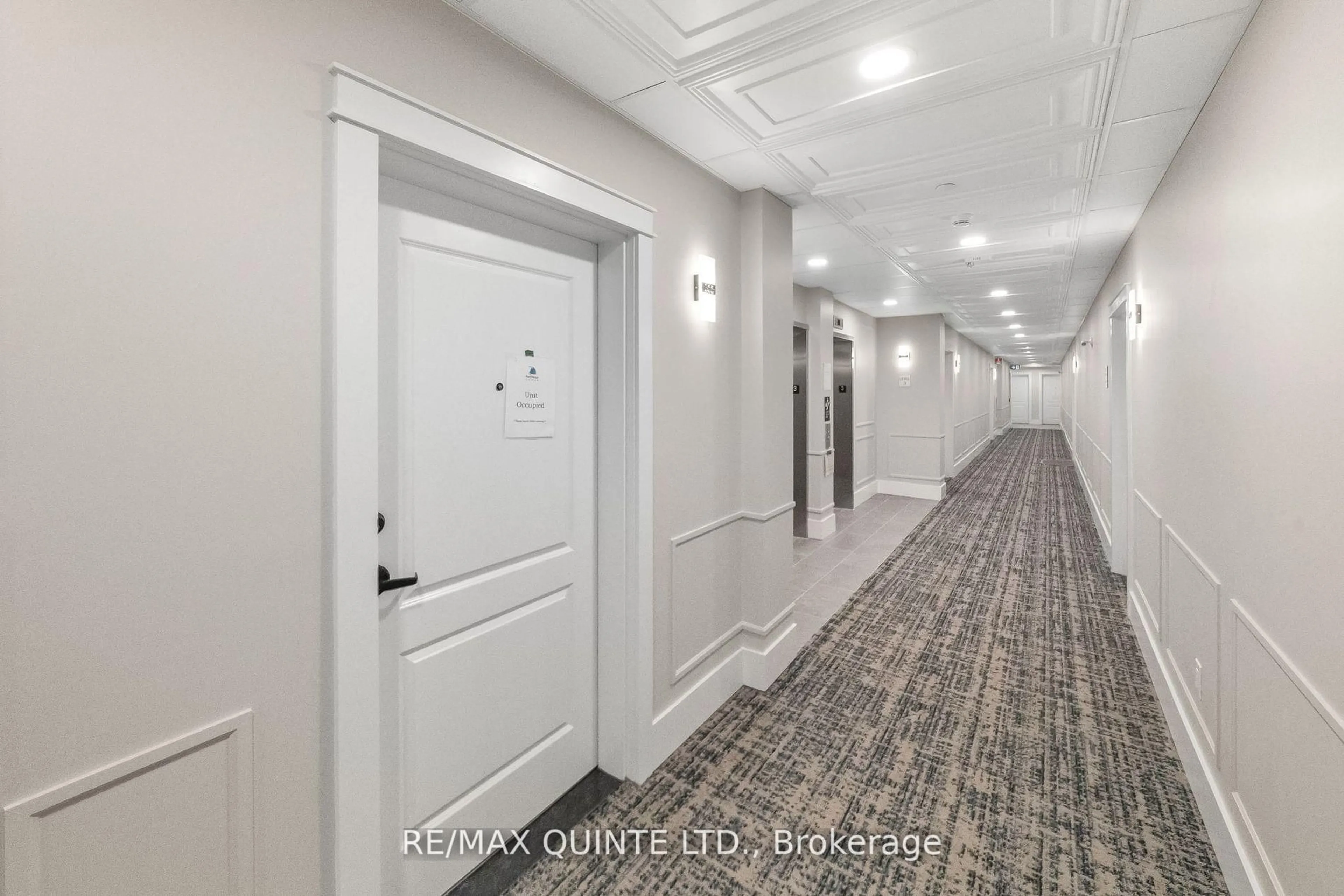 Indoor foyer for 17 Cleave Ave #305, Prince Edward County Ontario K0K 2T0