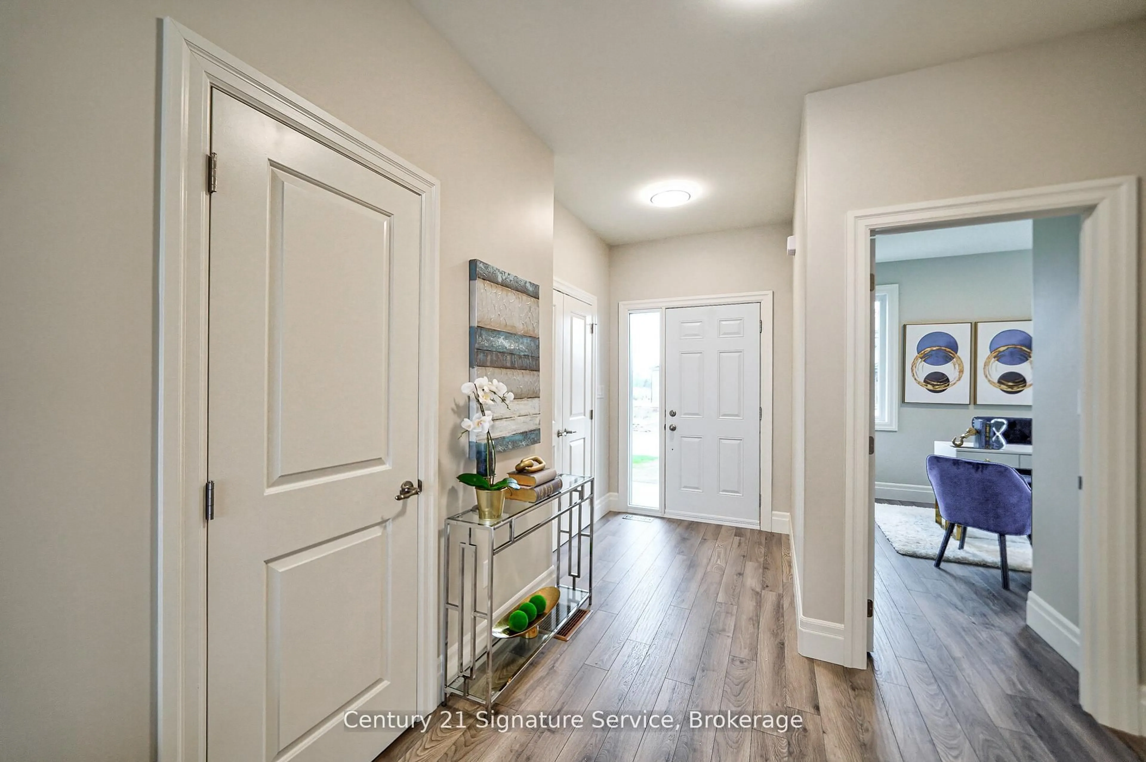 Indoor entryway for 12 Griffin St, Prince Edward County Ontario K0K 2T0