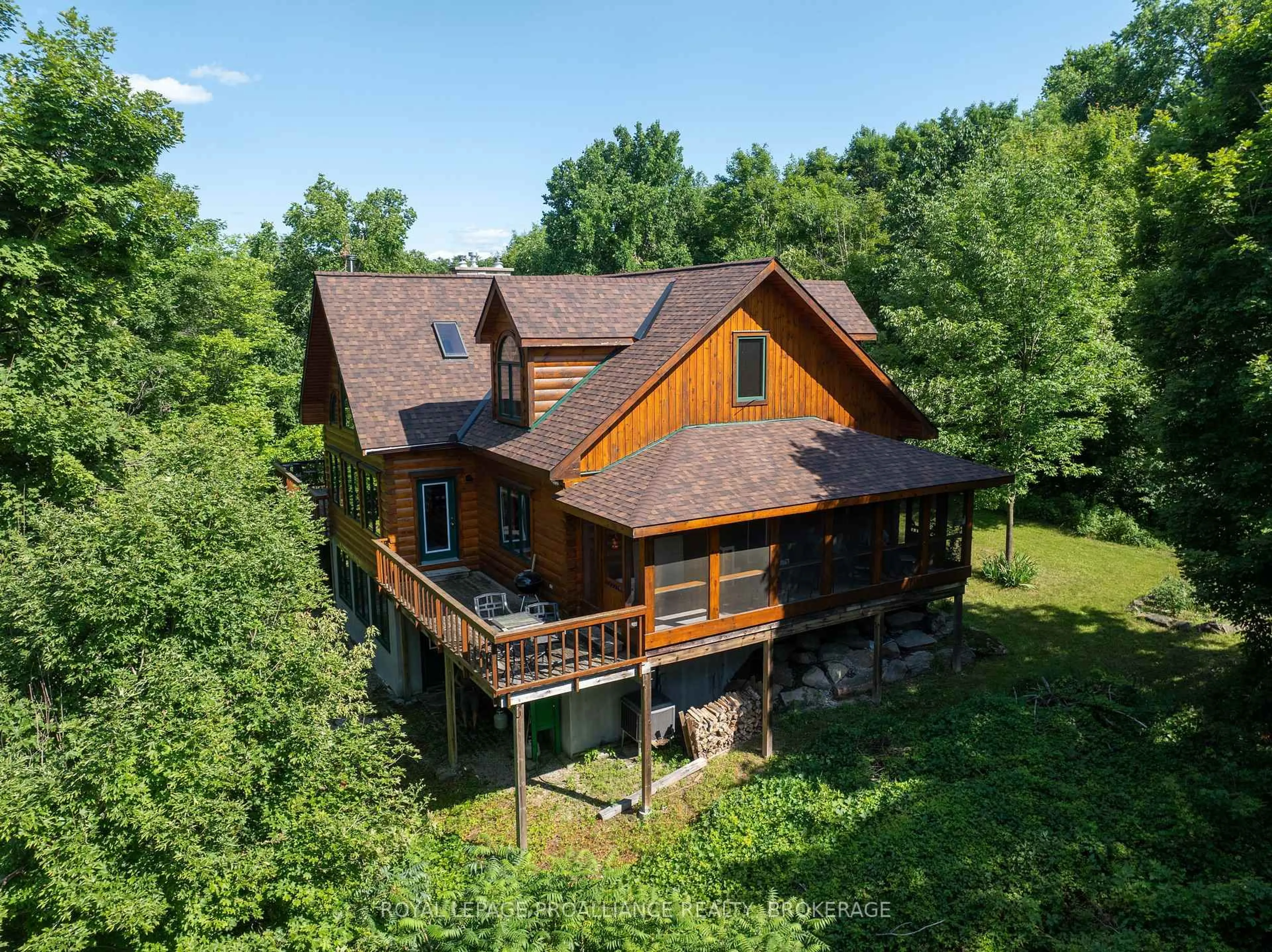 A pic from outside/outdoor area/front of a property/back of a property/a pic from drone, unknown for 142 Paddy's Lane, Rideau Lakes Ontario K0G 1X0