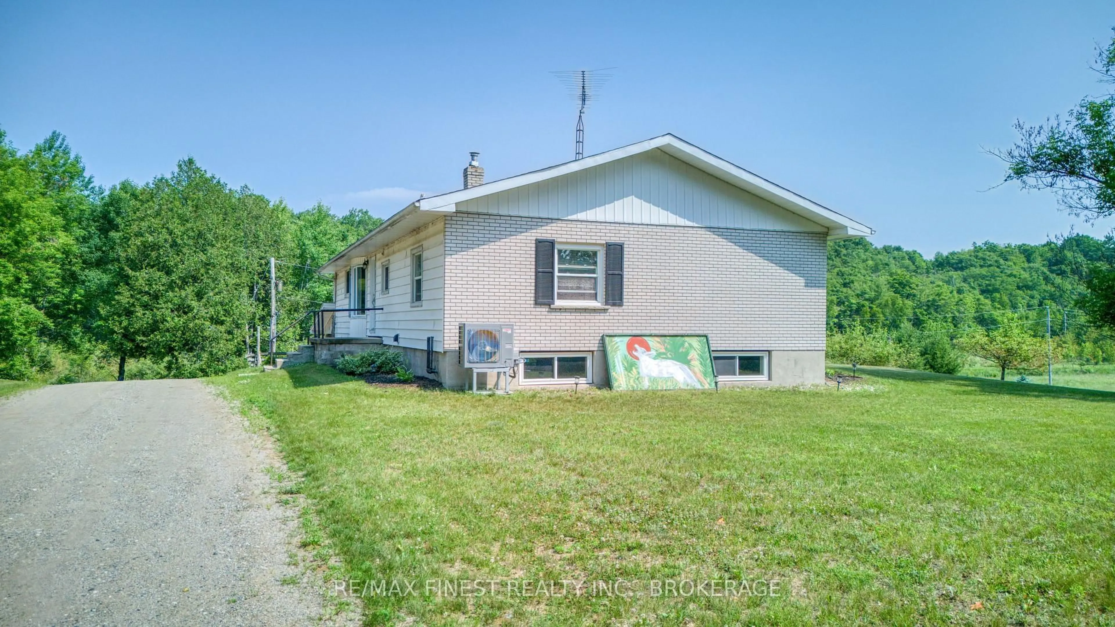 Unknown for 1286 Brock Rd, Mountain Grove Ontario K0H 2E0