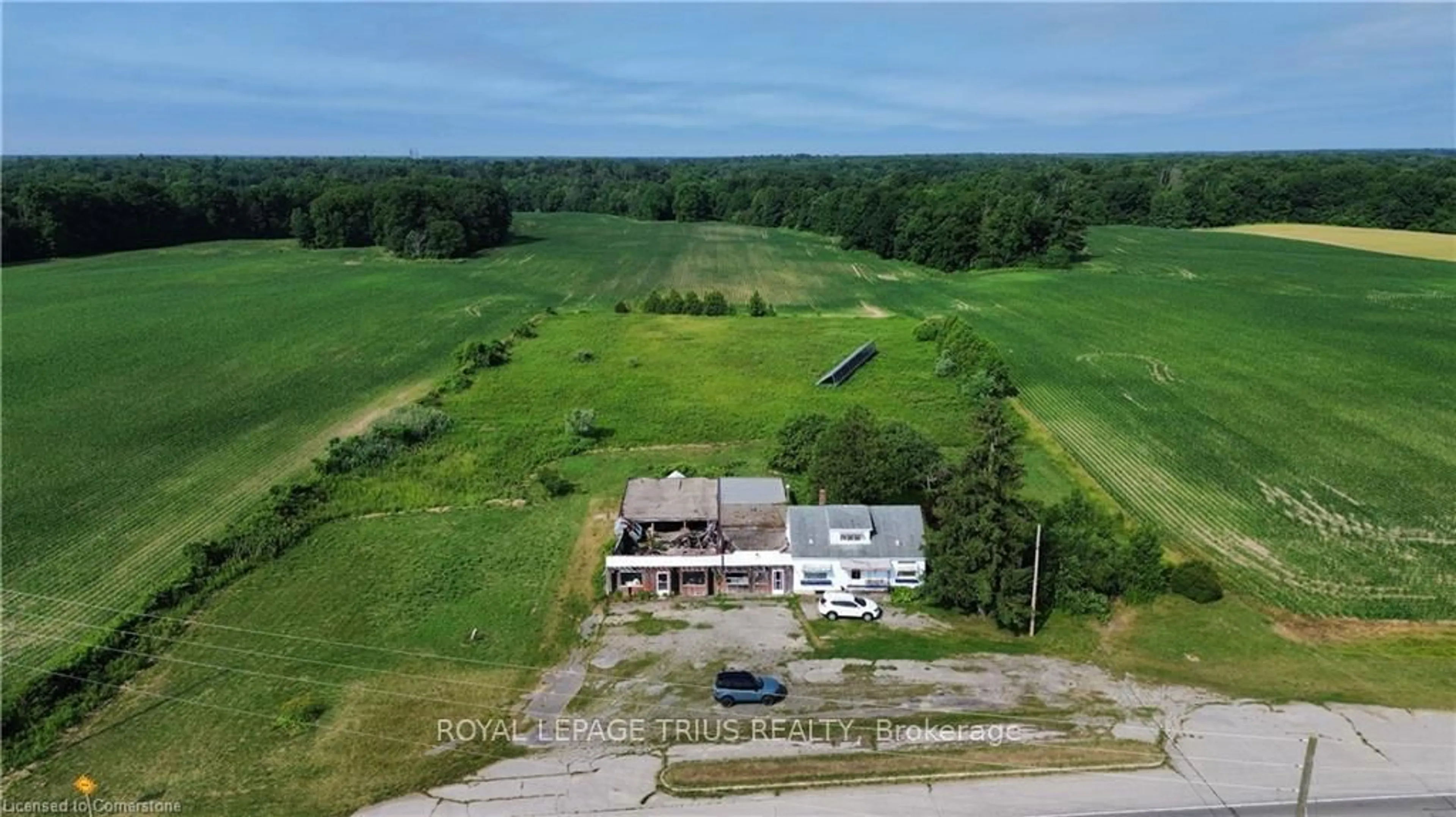 A pic from outside/outdoor area/front of a property/back of a property/a pic from drone, building for 2995 59 Highway, Norfolk Ontario N0E 1G0