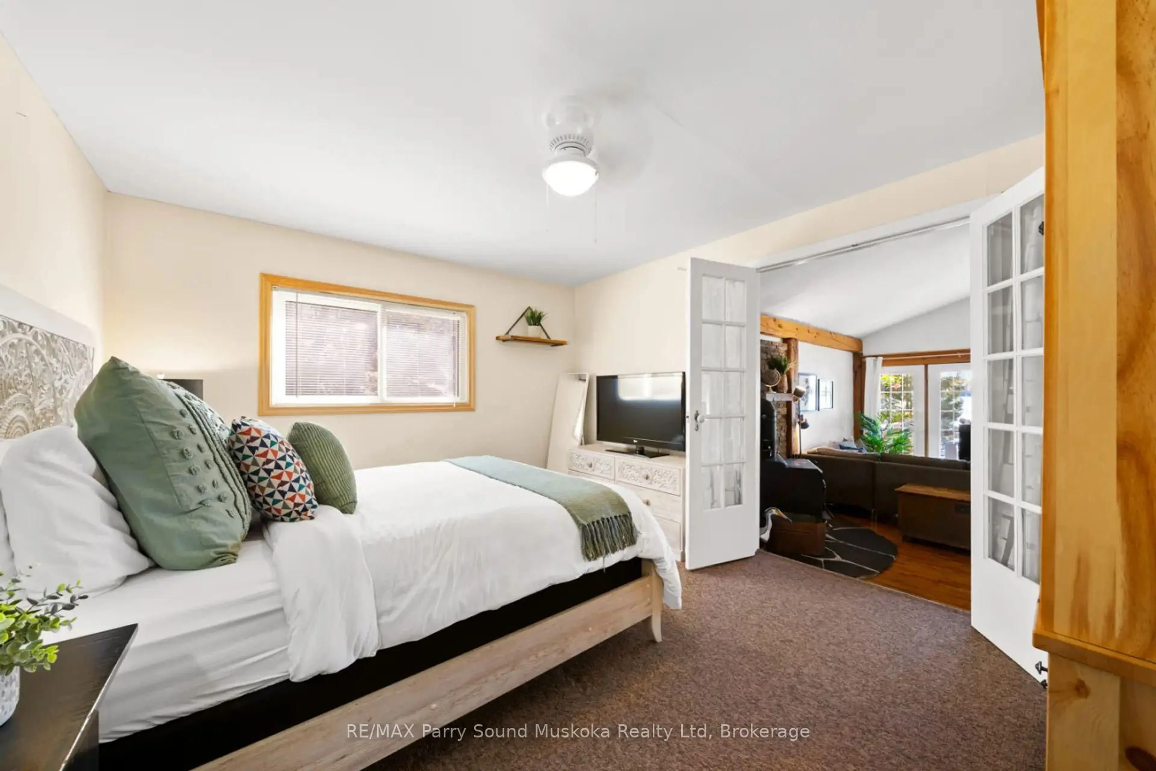 Bedroom with bed, unknown for 99 Sugar Lake Rd, Seguin Ontario P2A 0B6