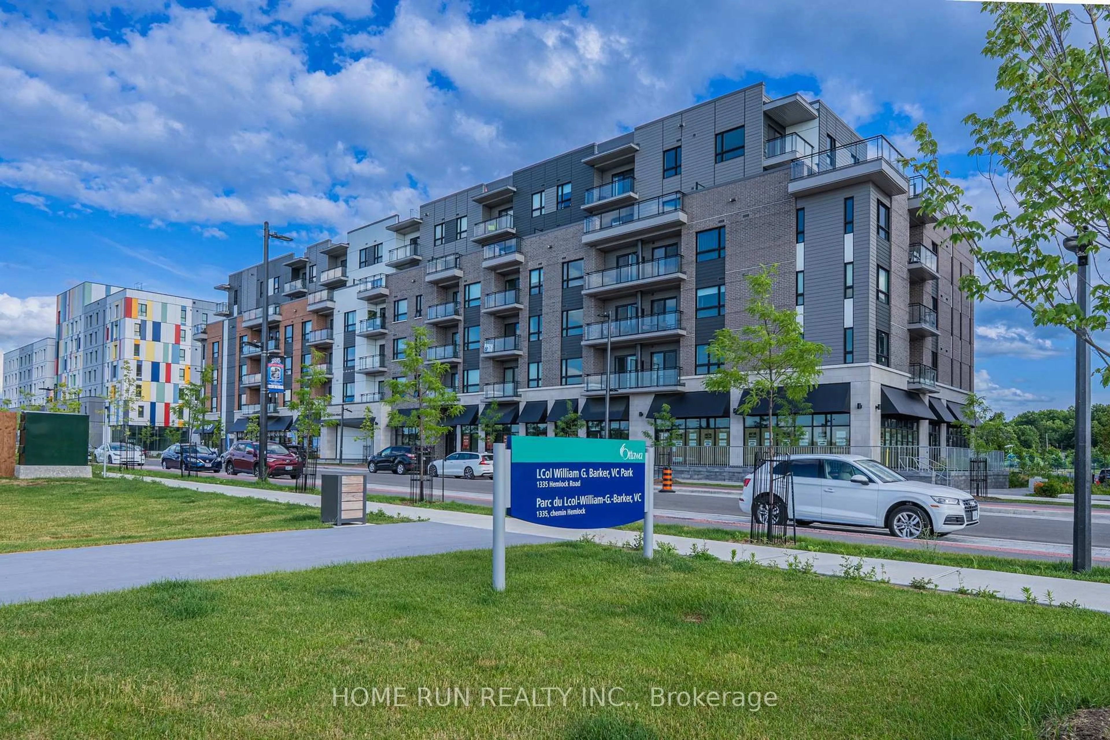 A pic from outside/outdoor area/front of a property/back of a property/a pic from drone, street for 1350 Hemlock St #Unit #513, Ottawa Ontario K1K 5C2